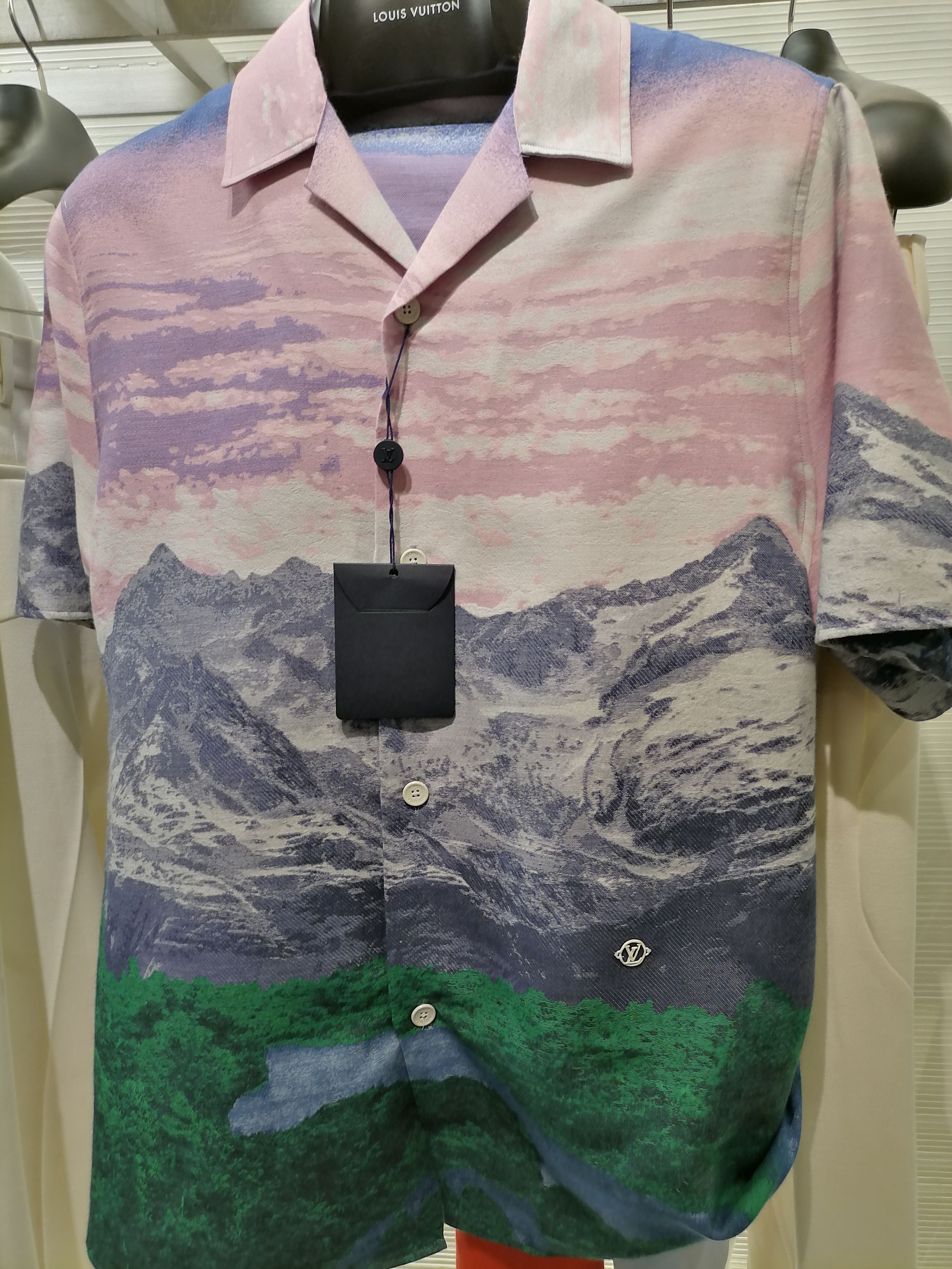 Louis Vuitton LOUIS VUITTON LANDSCAPE HAWAIIAN SHIRT Size US S / EU 44-46 / 1 - 4 Thumbnail