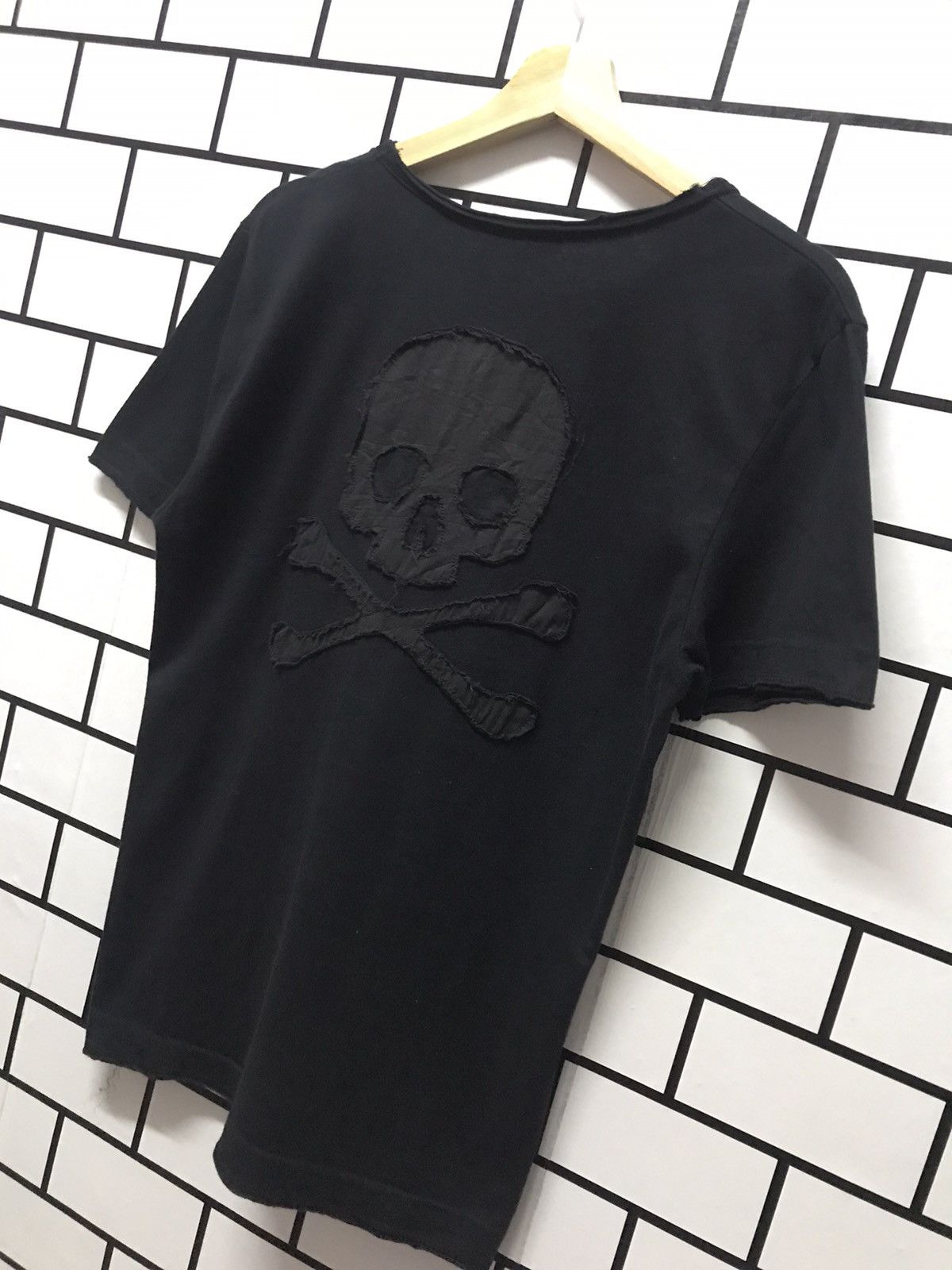 In The Attic × Japanese Brand × Seditionaries In the attic japan distressed skull cross bone patched tee Size US M / EU 48-50 / 2 - 2 Thumbnail