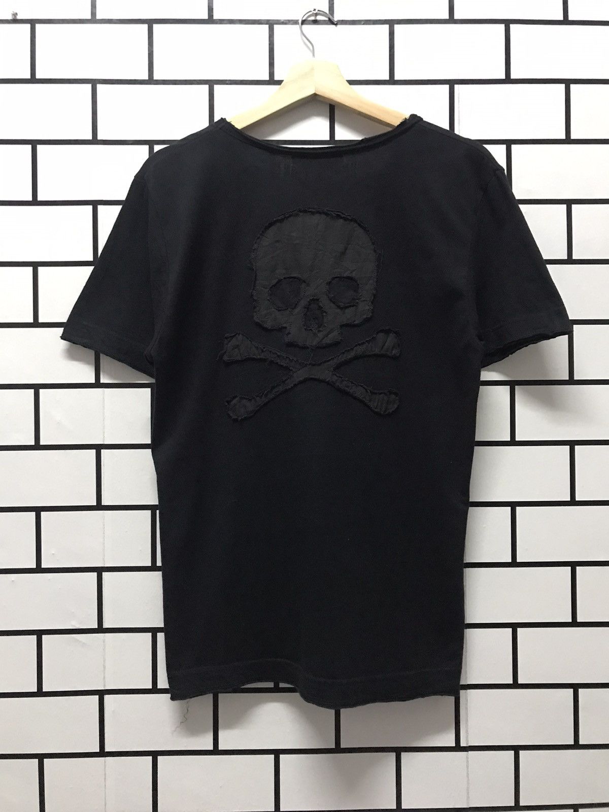 In The Attic × Japanese Brand × Seditionaries In the attic japan distressed skull cross bone patched tee Size US M / EU 48-50 / 2 - 1 Thumbnail