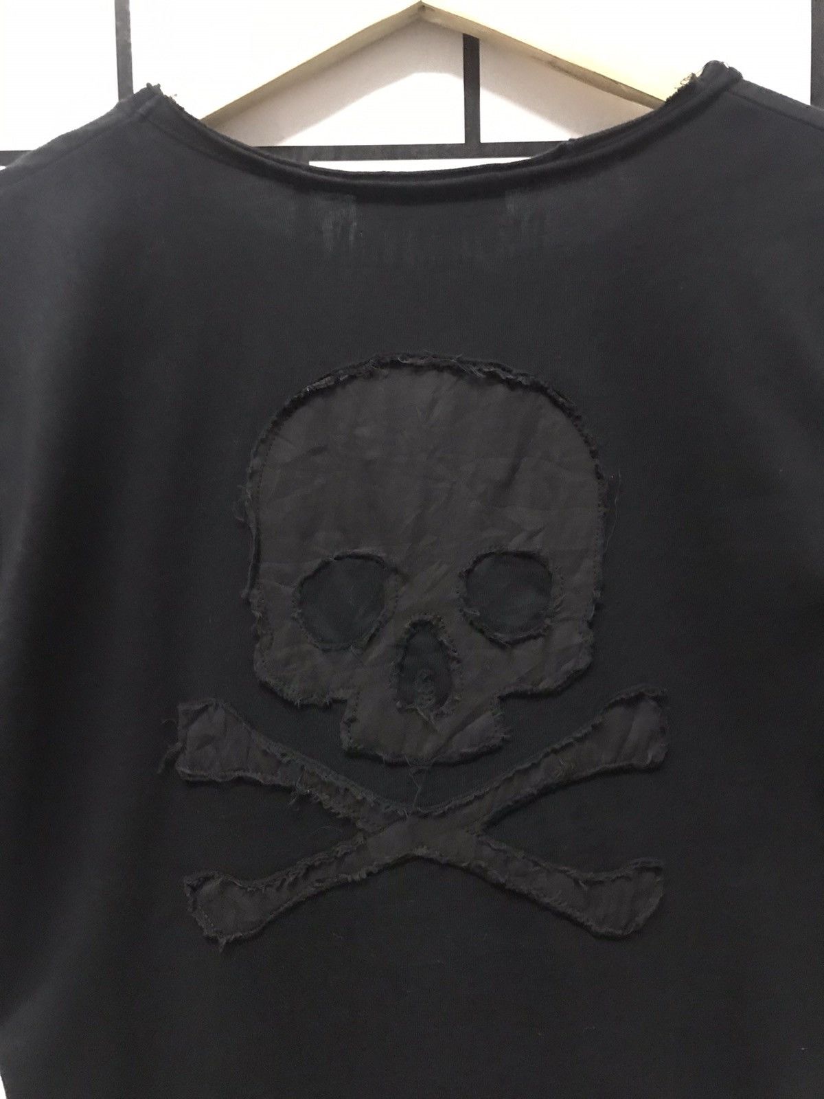 In The Attic × Japanese Brand × Seditionaries In the attic japan distressed skull cross bone patched tee Size US M / EU 48-50 / 2 - 6 Thumbnail