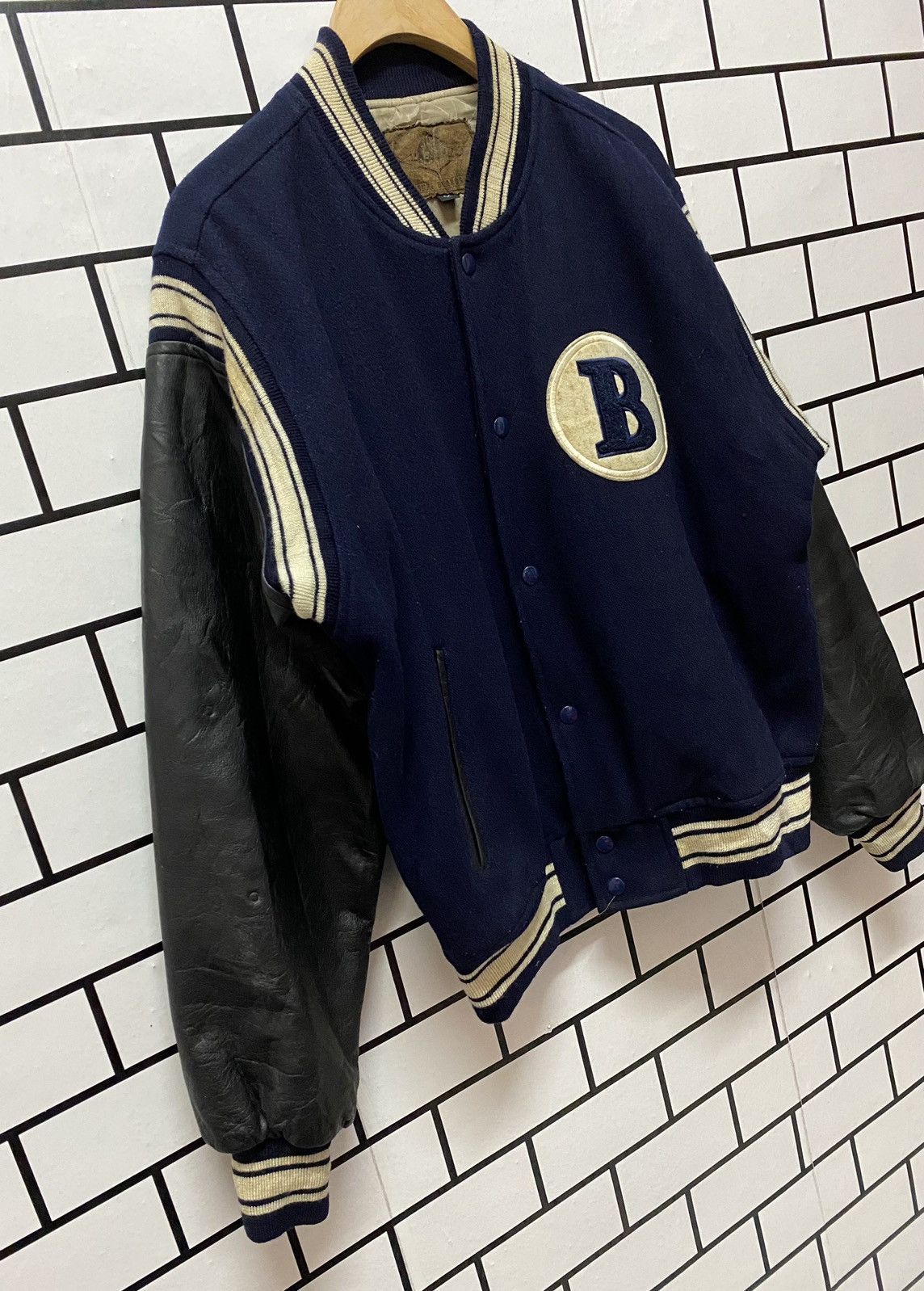 Golden Bear × Vintage Vintage 90’s Bears Surf Boards leather Wool Varsity Jacket Size US M / EU 48-50 / 2 - 3 Thumbnail