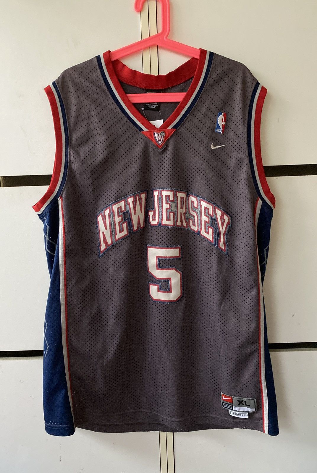 Vintage VINTAGE NIKE NEW JERSEY NBA JERSEY Size US XL / EU 56 / 4 - 1 Thumbnail
