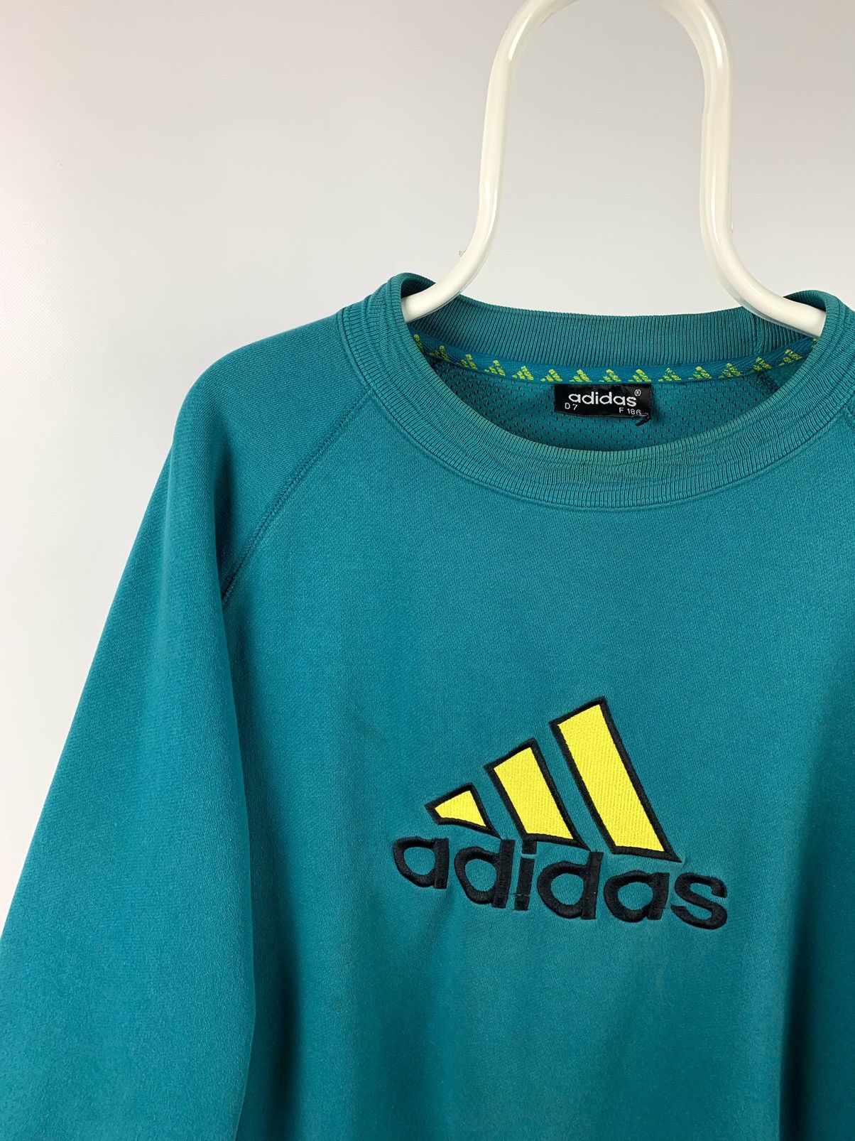 Adidas 90s Vintage Adidas Big Logo Equipment Style Sweatshirt Size US M / EU 48-50 / 2 - 7 Thumbnail