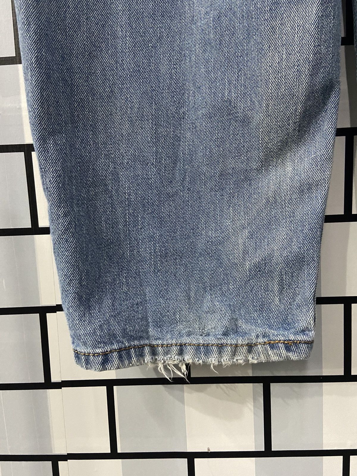 Levi's × Vintage Vintage Levi’s 560 Comfort Fit Blue Wash Denim Pants Size US 40 / EU 56 - 10 Thumbnail