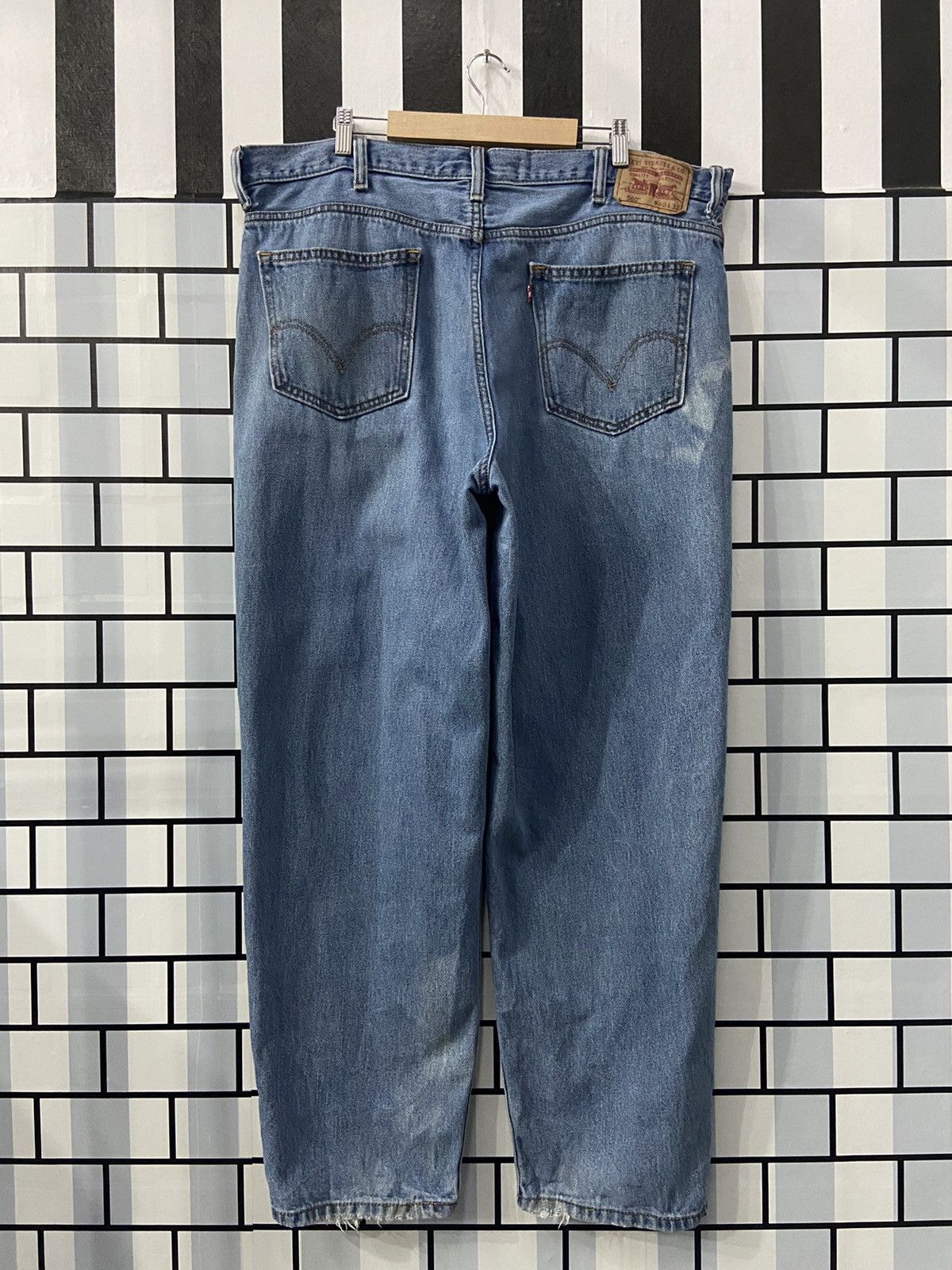 Levi's × Vintage Vintage Levi’s 560 Comfort Fit Blue Wash Denim Pants Size US 40 / EU 56 - 2 Thumbnail