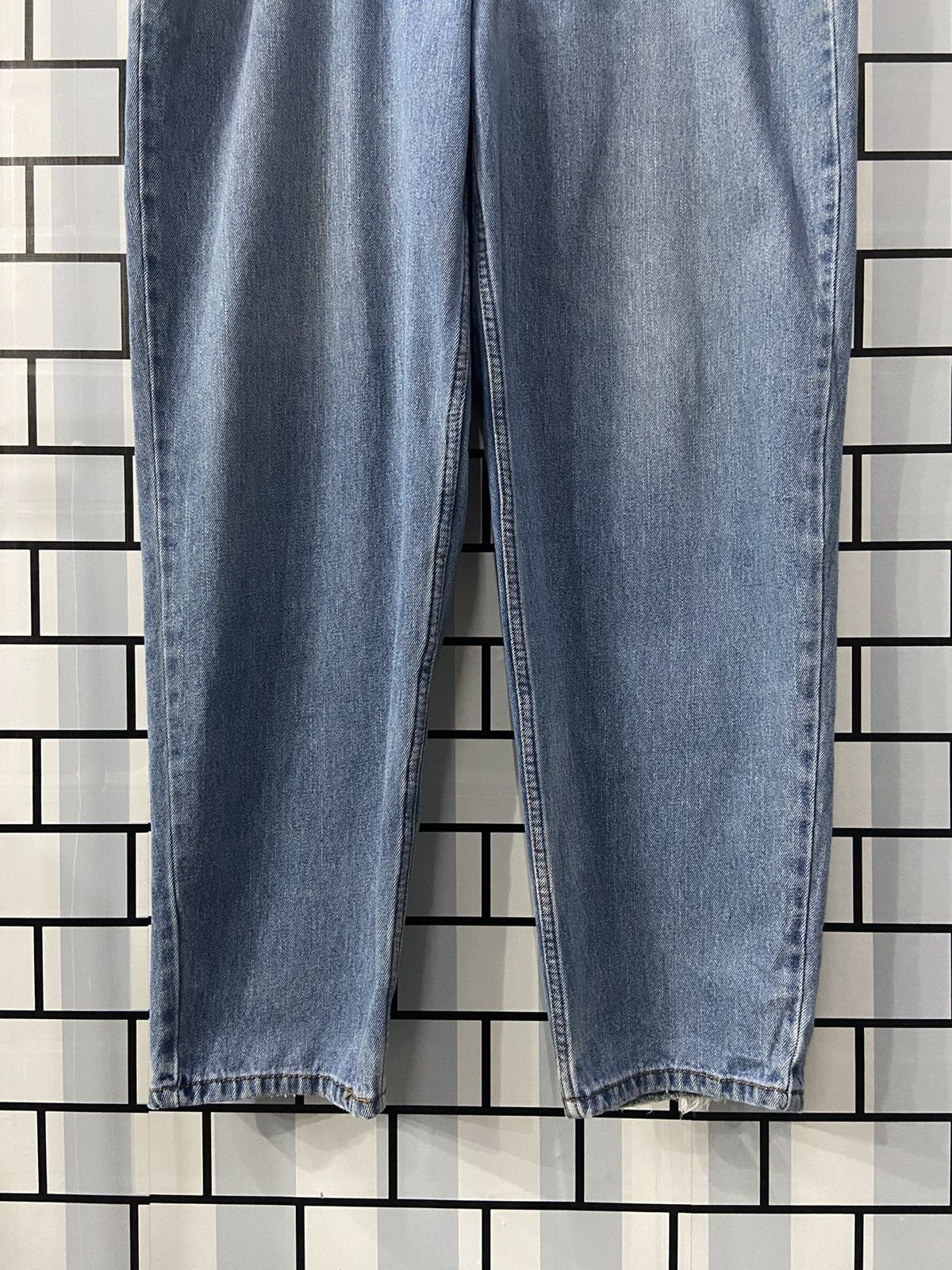 Levi's × Vintage Vintage Levi’s 560 Comfort Fit Blue Wash Denim Pants Size US 40 / EU 56 - 4 Thumbnail