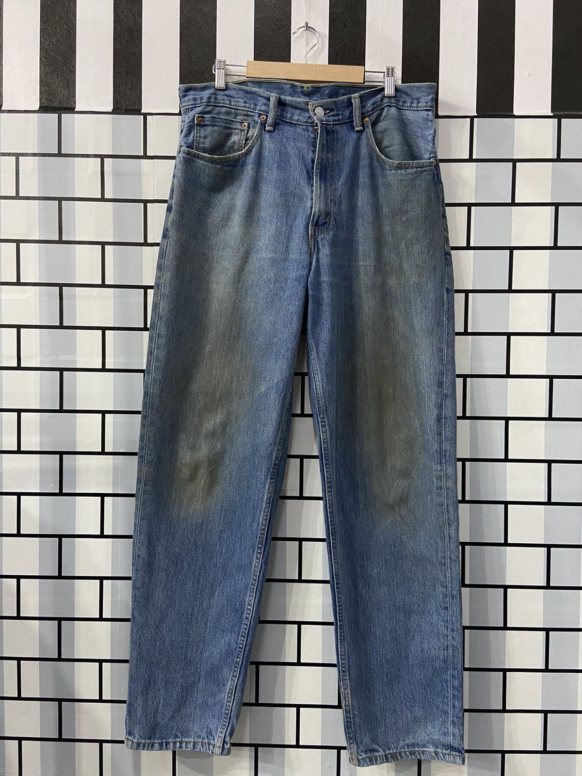 Levi's × Vintage Vintage Levi’s 560 Dirty Relaxed Fit Blue Wash Denim Pants Size US 34 / EU 50 - 1 Thumbnail