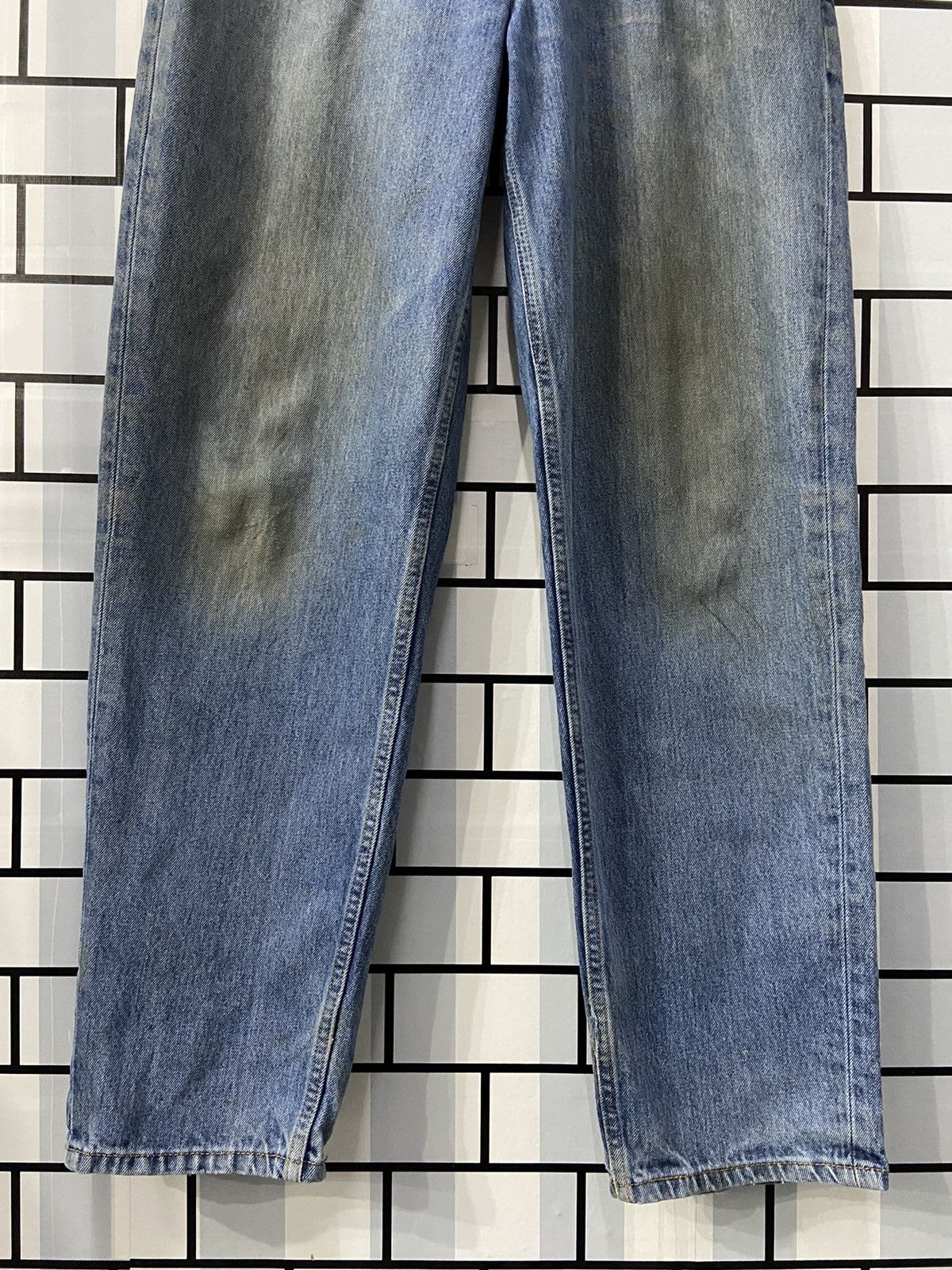 Levi's × Vintage Vintage Levi’s 560 Dirty Relaxed Fit Blue Wash Denim Pants Size US 34 / EU 50 - 4 Thumbnail