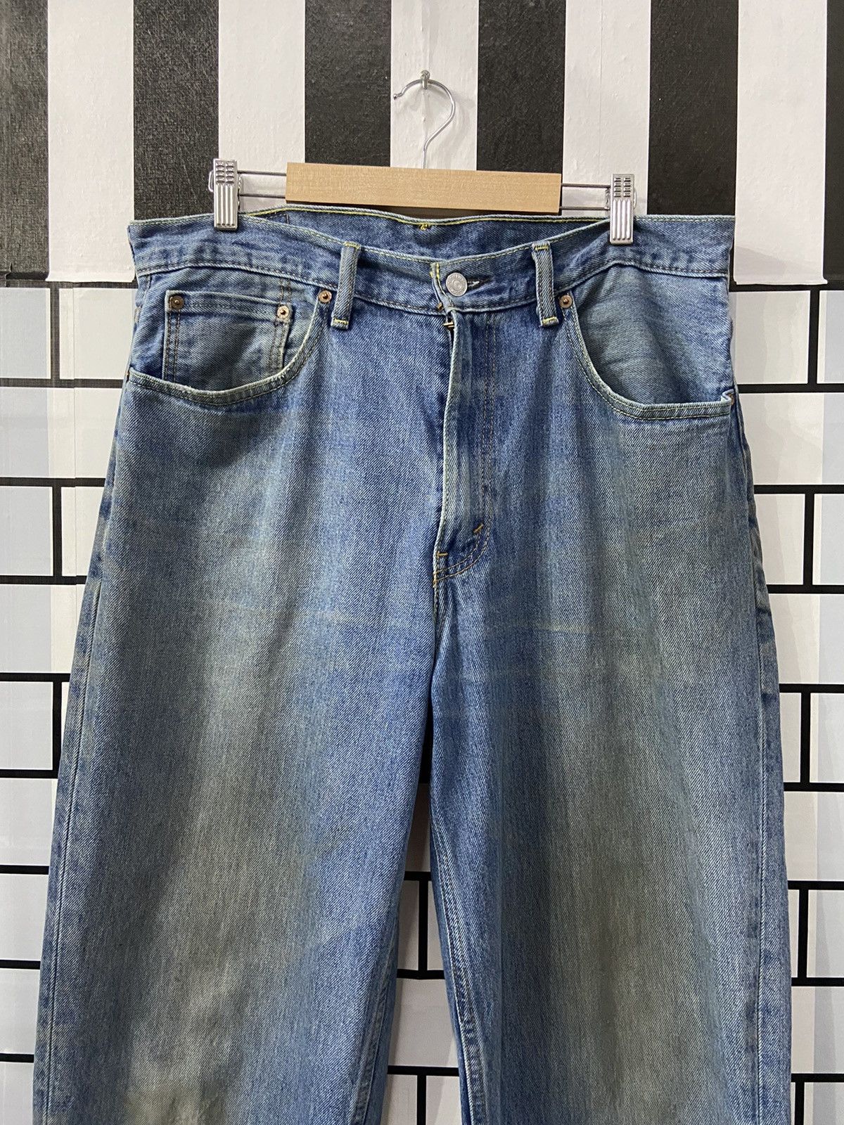 Levi's × Vintage Vintage Levi’s 560 Dirty Relaxed Fit Blue Wash Denim Pants Size US 34 / EU 50 - 3 Thumbnail