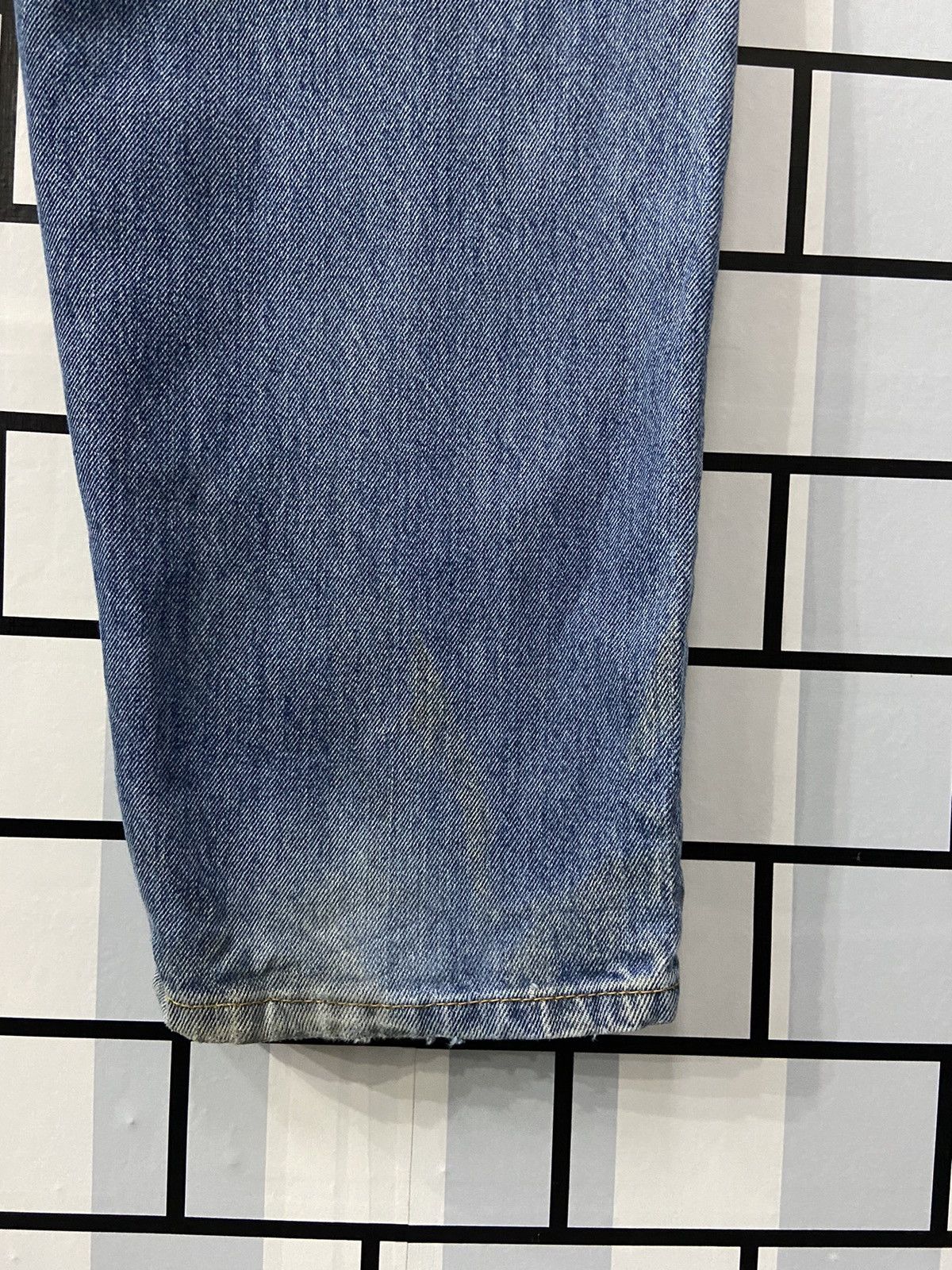 Levi's × Vintage Vintage Levi’s 560 Dirty Relaxed Fit Blue Wash Denim Pants Size US 34 / EU 50 - 14 Thumbnail
