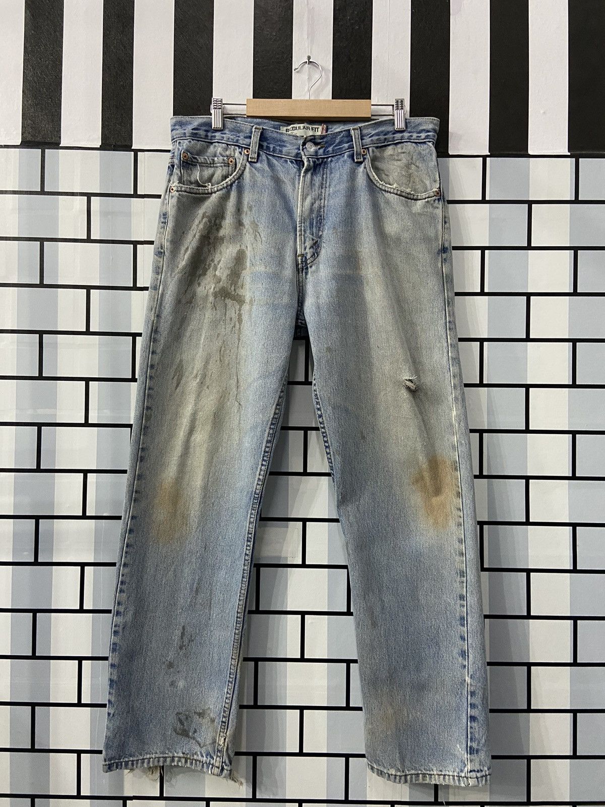 Levi's × Vintage Vintage Levi’s 505 Distressed Regular Fit Denim Pants Size US 34 / EU 50 - 1 Thumbnail