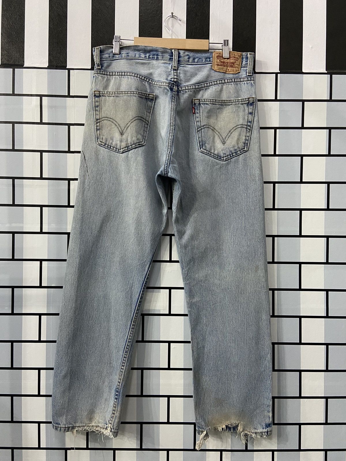 Levi's × Vintage Vintage Levi’s 505 Distressed Regular Fit Denim Pants Size US 34 / EU 50 - 2 Thumbnail