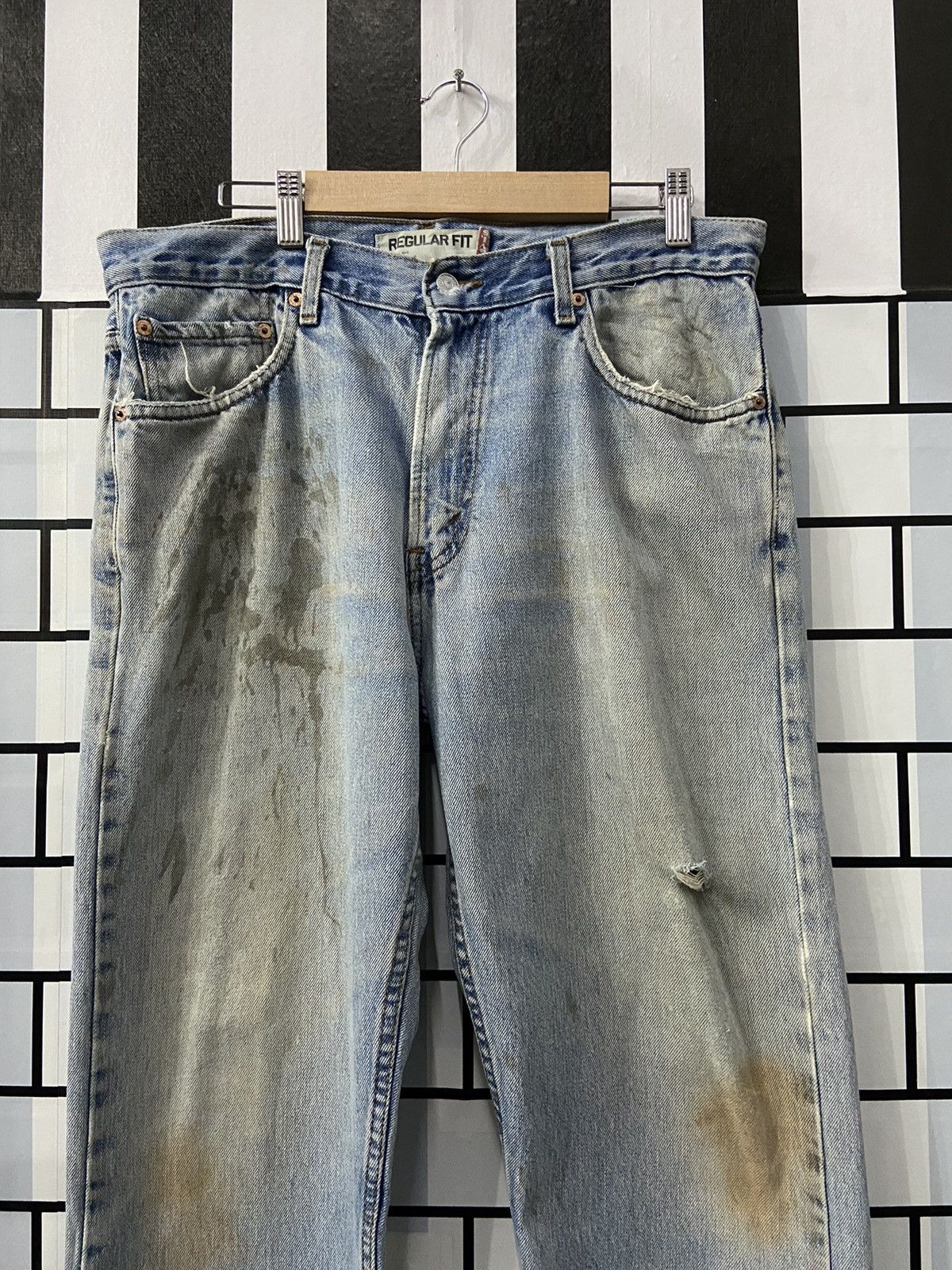 Levi's × Vintage Vintage Levi’s 505 Distressed Regular Fit Denim Pants Size US 34 / EU 50 - 18 Thumbnail