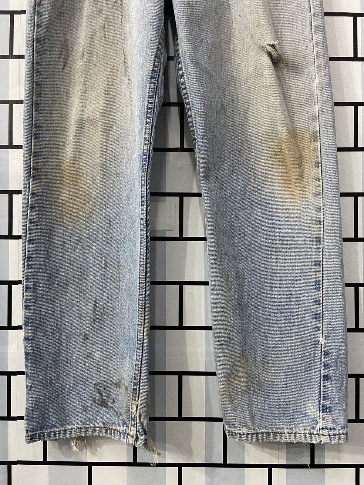 Levi's × Vintage Vintage Levi’s 505 Distressed Regular Fit Denim Pants Size US 34 / EU 50 - 19 Thumbnail