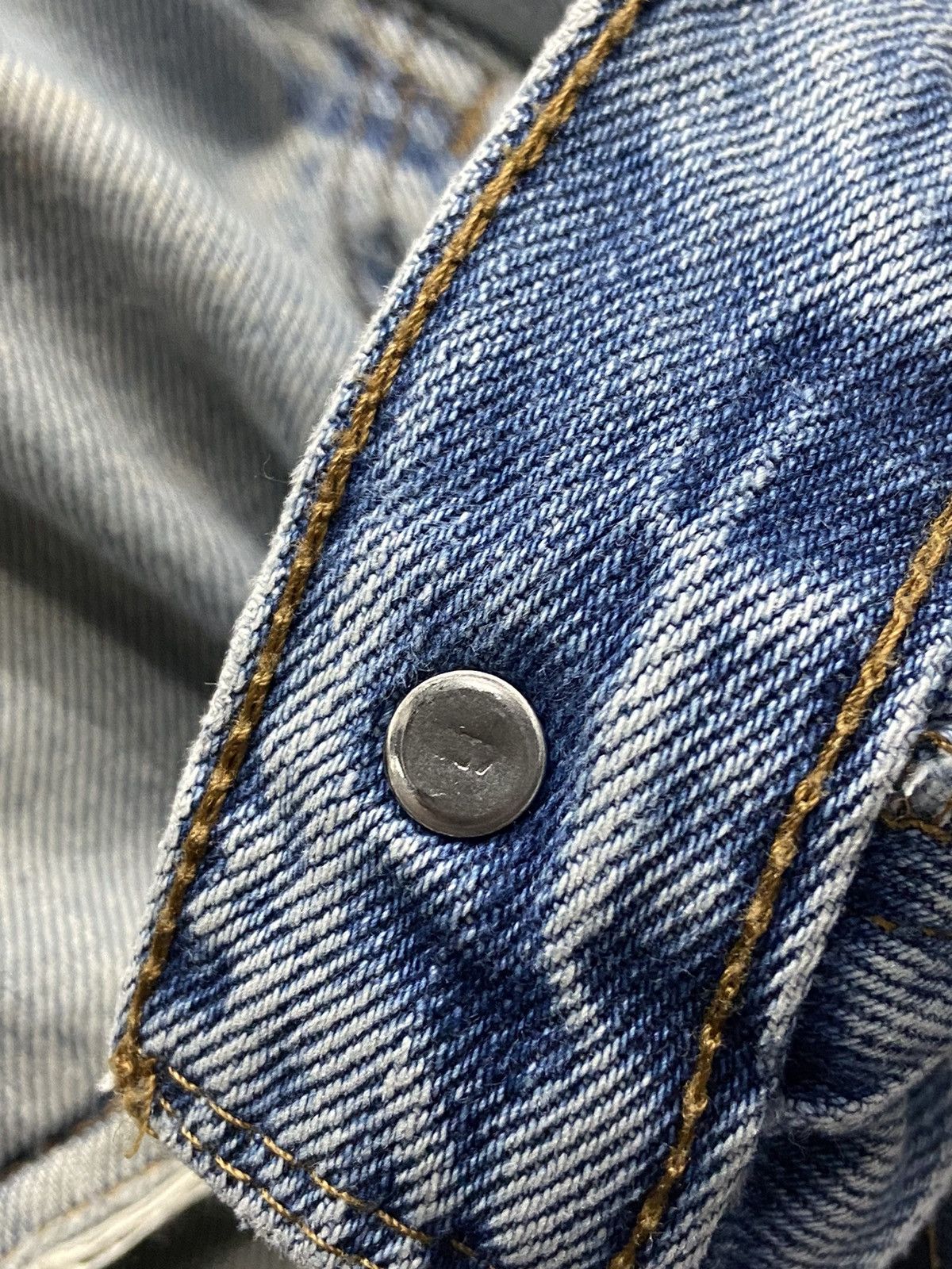 Levi's × Vintage Vintage Levi’s 505 Distressed Regular Fit Denim Pants Size US 34 / EU 50 - 22 Thumbnail