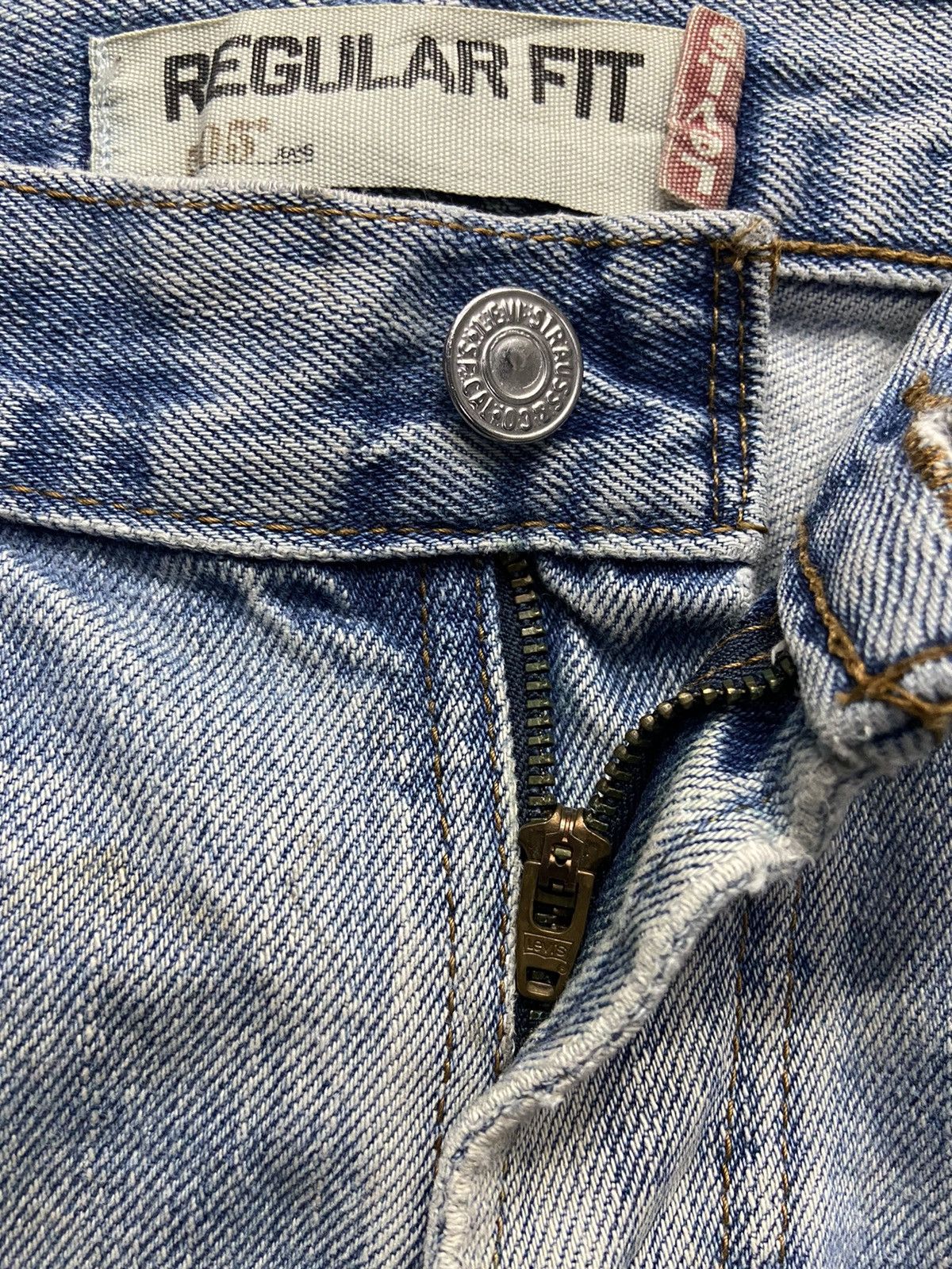 Levi's × Vintage Vintage Levi’s 505 Distressed Regular Fit Denim Pants Size US 34 / EU 50 - 20 Thumbnail