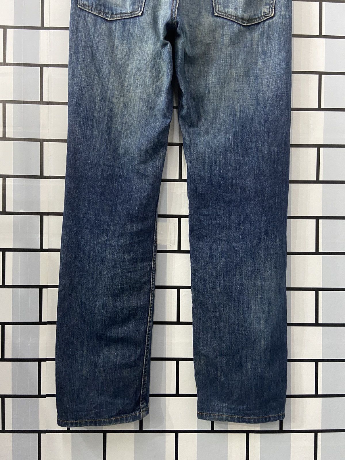 Levi's × Vintage Vintage Levi’s 514 Distressed Faded Blue Denim Pants Size US 32 / EU 48 - 9 Thumbnail