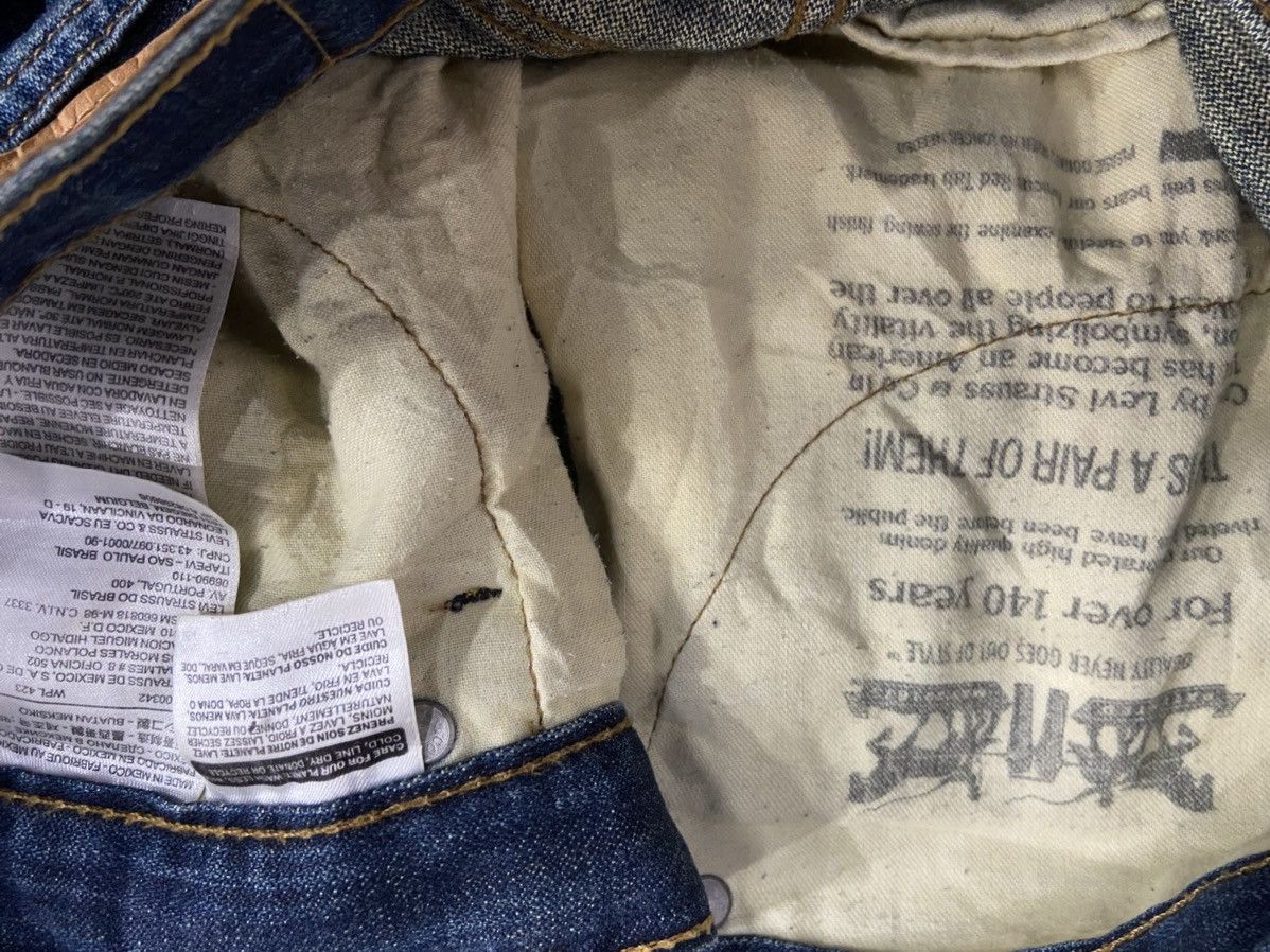 Levi's × Vintage Vintage Levi’s 514 Distressed Faded Blue Denim Pants Size US 32 / EU 48 - 14 Thumbnail