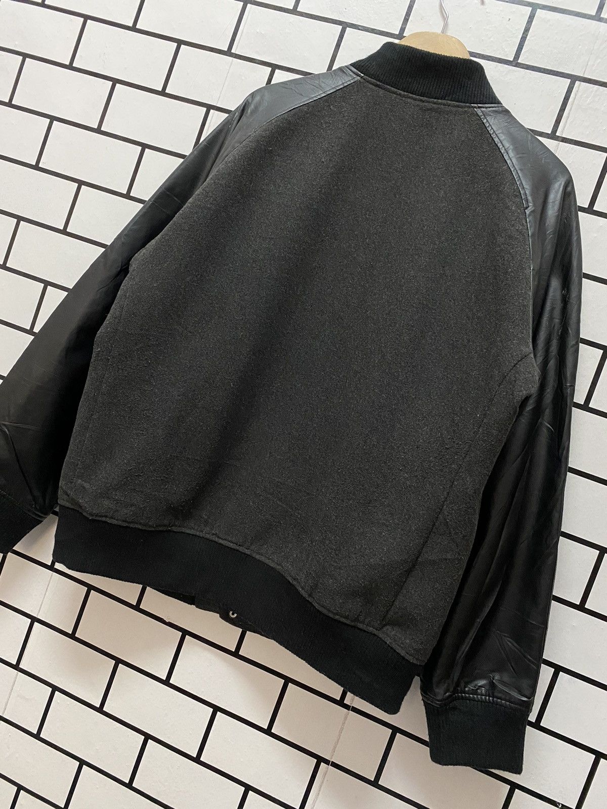 Japanese Brand × Uniqlo Vintage Uniqlo Varsity Jacket Faux Leather Varsity Jacket Size US L / EU 52-54 / 3 - 7 Thumbnail