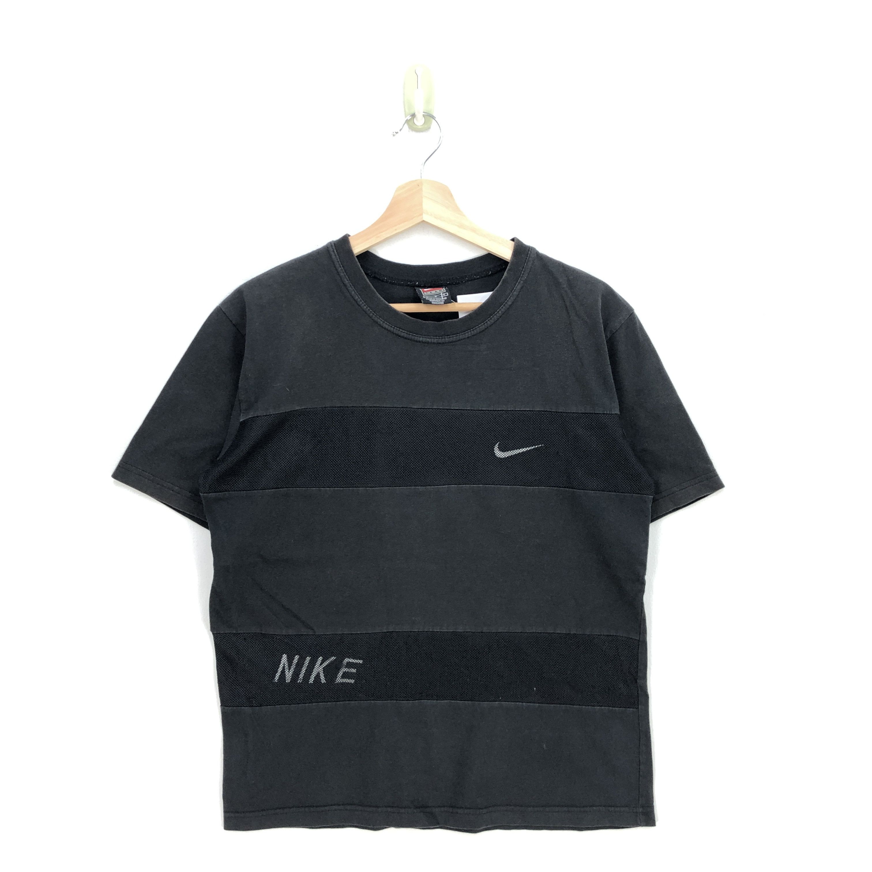 Nike Vintage Nike T Shirt Nike Swoosh Tee Nike ACG Shirts Size US M / EU 48-50 / 2 - 1 Thumbnail