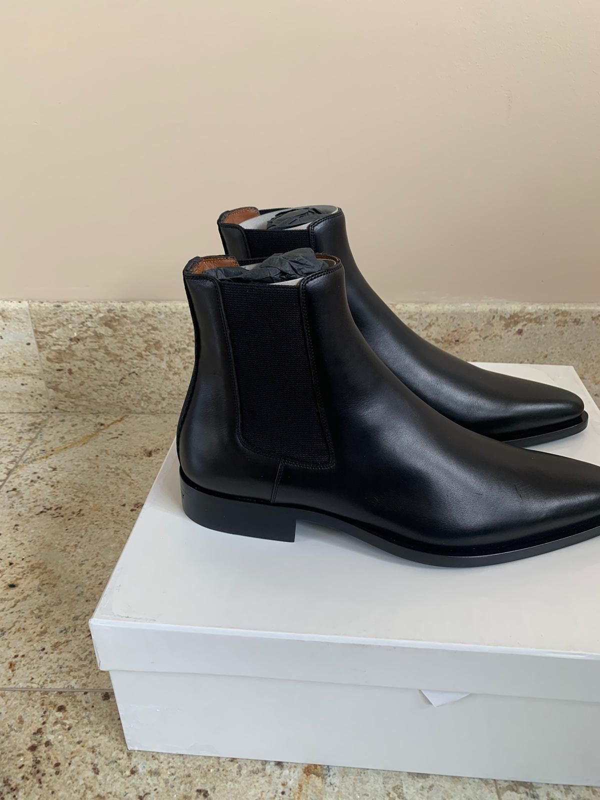 Givenchy Chelsea Boots in Black Size US 9 / EU 42 - 8 Thumbnail