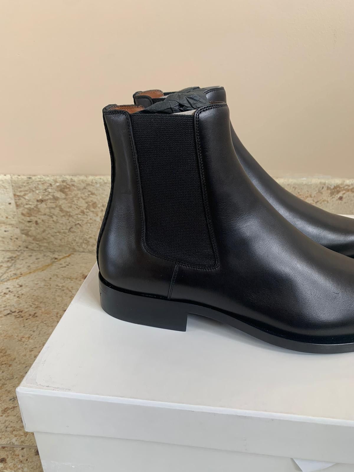 Givenchy Chelsea Boots in Black Size US 9 / EU 42 - 9 Thumbnail