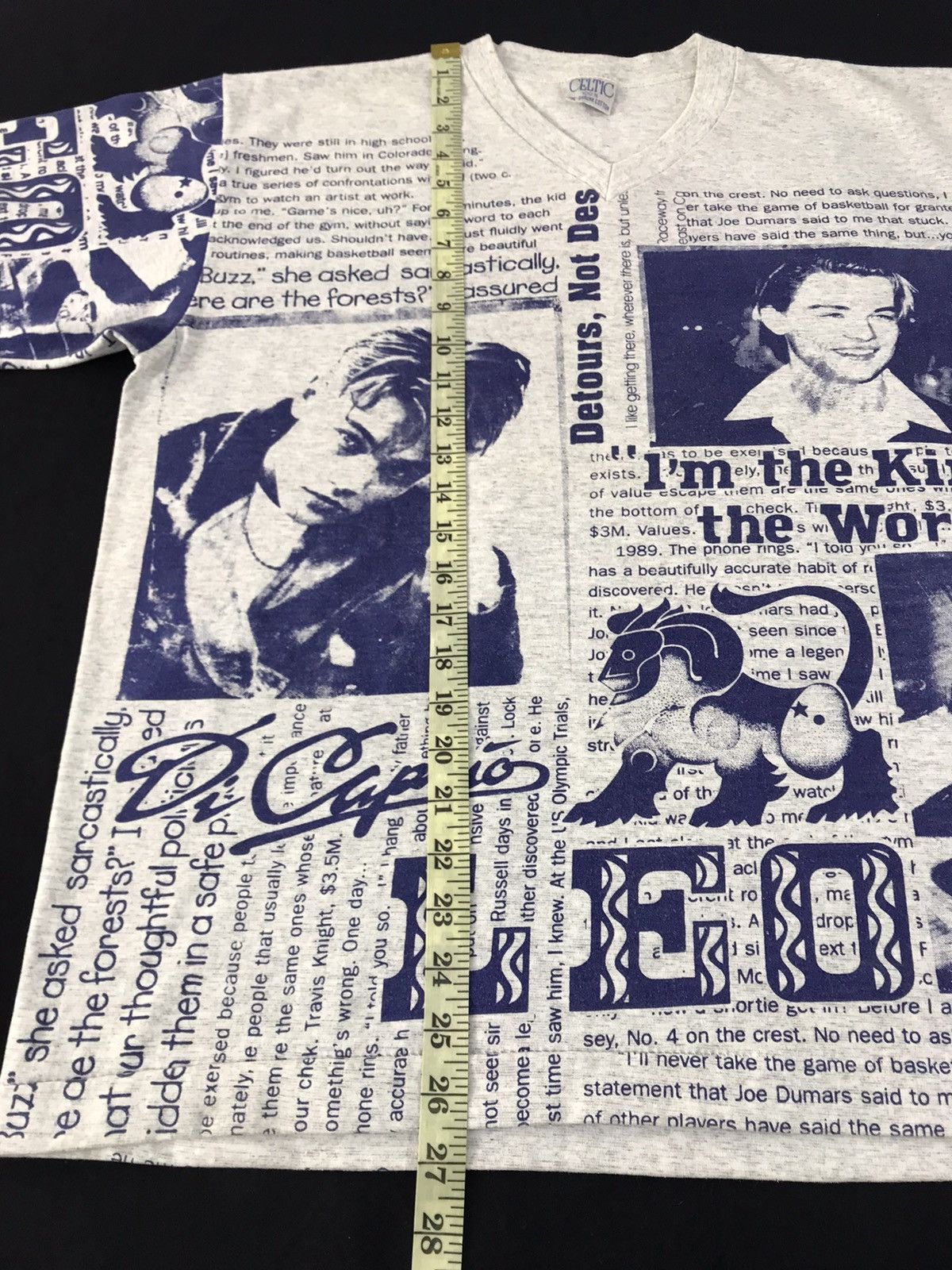 Vintage 90s Celtic Leonardo Di Caprio Newspaper Design Over Printed Size US L / EU 52-54 / 3 - 11 Thumbnail