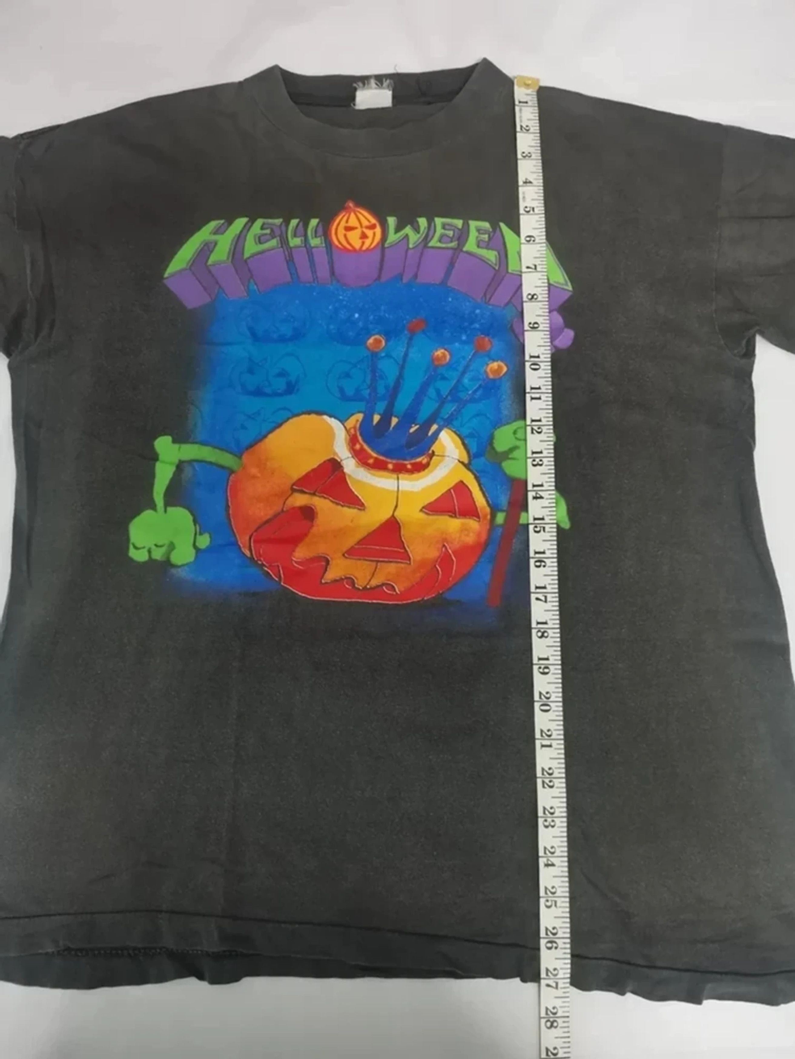 Band Tees True Vintage 90s Helloween Metal Band Tee Super Rock 92 Size US XL / EU 56 / 4 - 6 Thumbnail