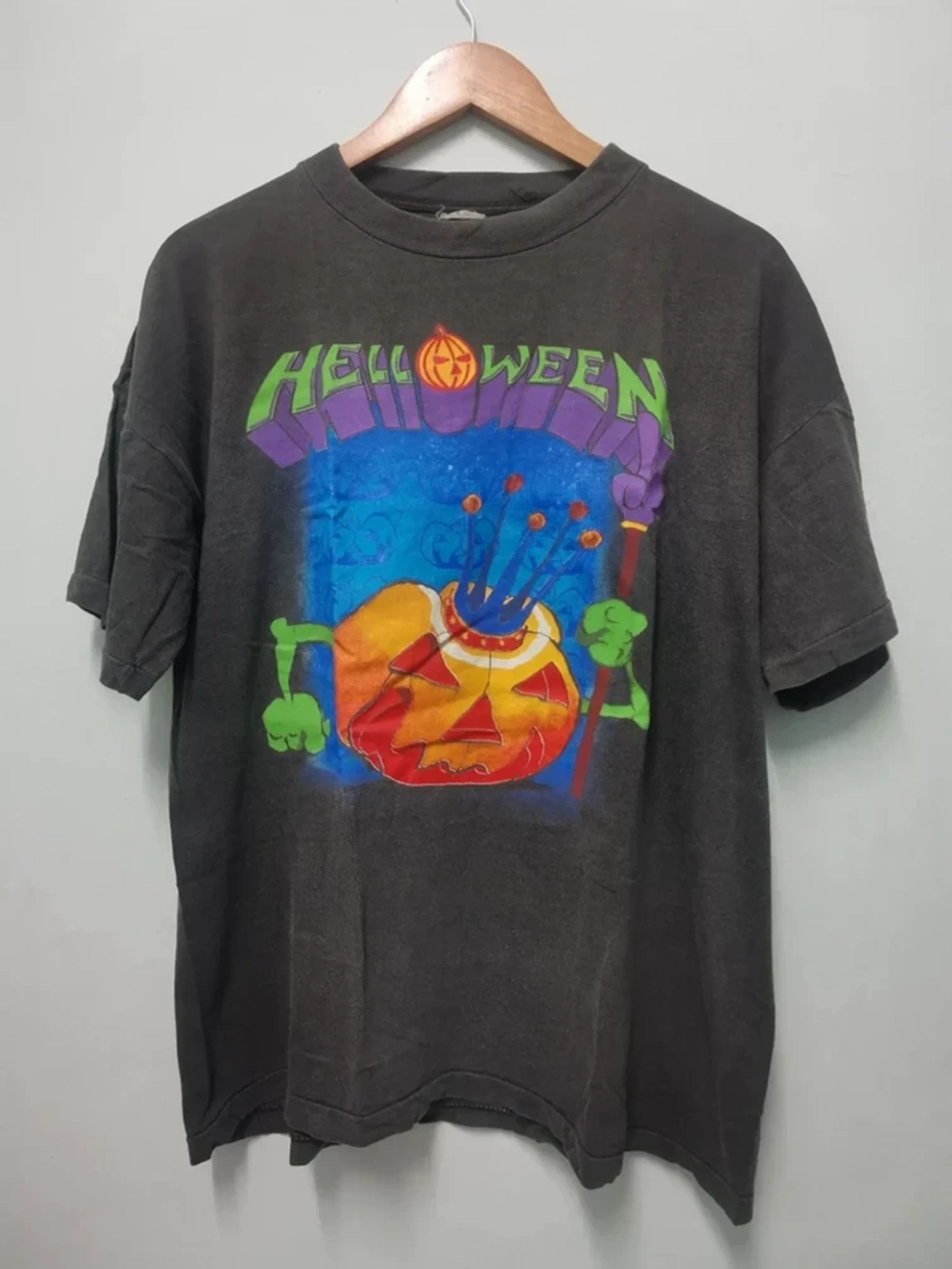image of Band Tees x Rock Band True Vintage 90's Helloween Metal Band Tee Super Rock 92 in Black (Size XL)