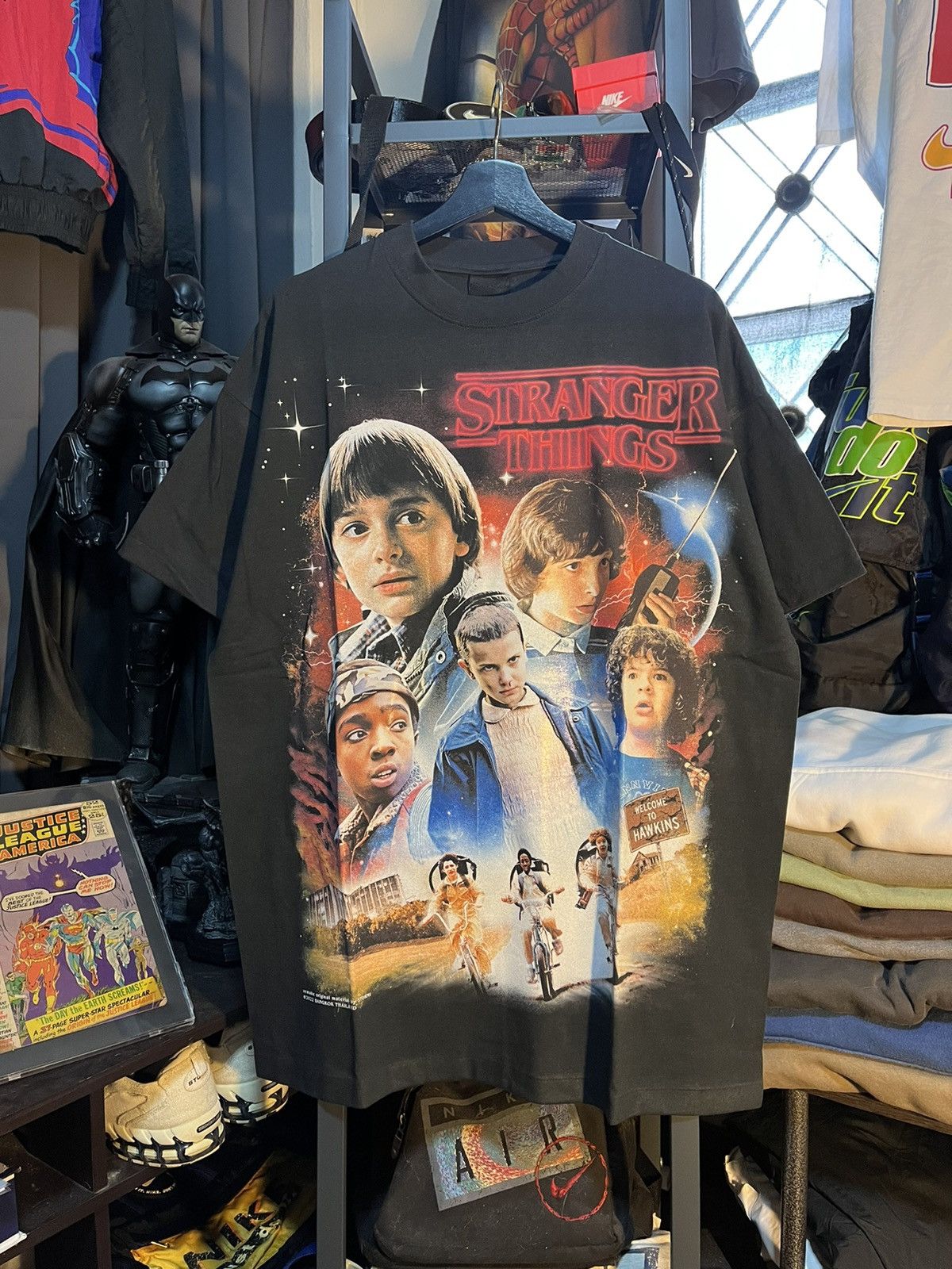 image of Movie x Vintage Stranger Thing Big Print Bootleg Tee in Black, Men's (Size XL)