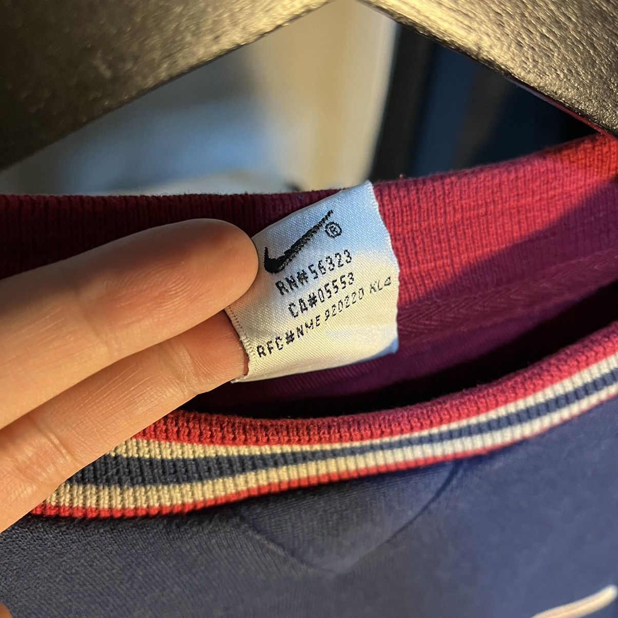 Nike × Vintage Vintage Nike Big Swoosh 90s Sweater Crewneck Sweatshirt Size US M / EU 48-50 / 2 - 5 Thumbnail