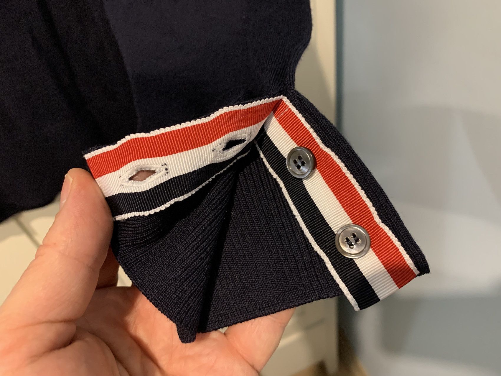 Thom Browne FW'19 Sweater in Fine Merino Wool Size US S / EU 44-46 / 1 - 5 Thumbnail