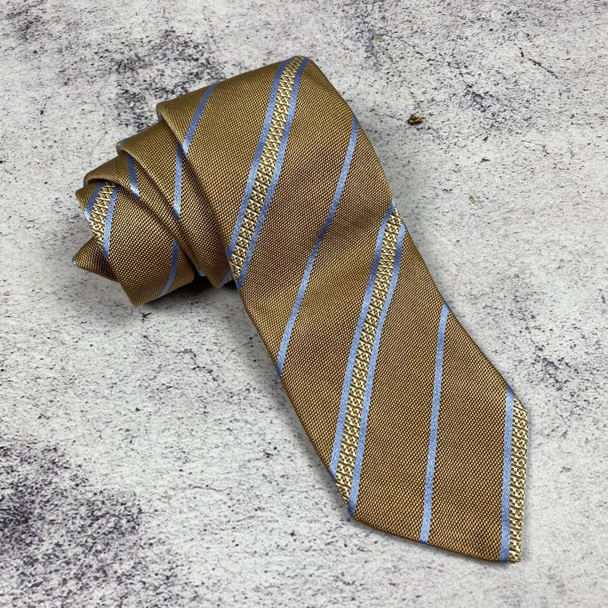 Corneliani Men’s Tie Pure Silk Striped Gold