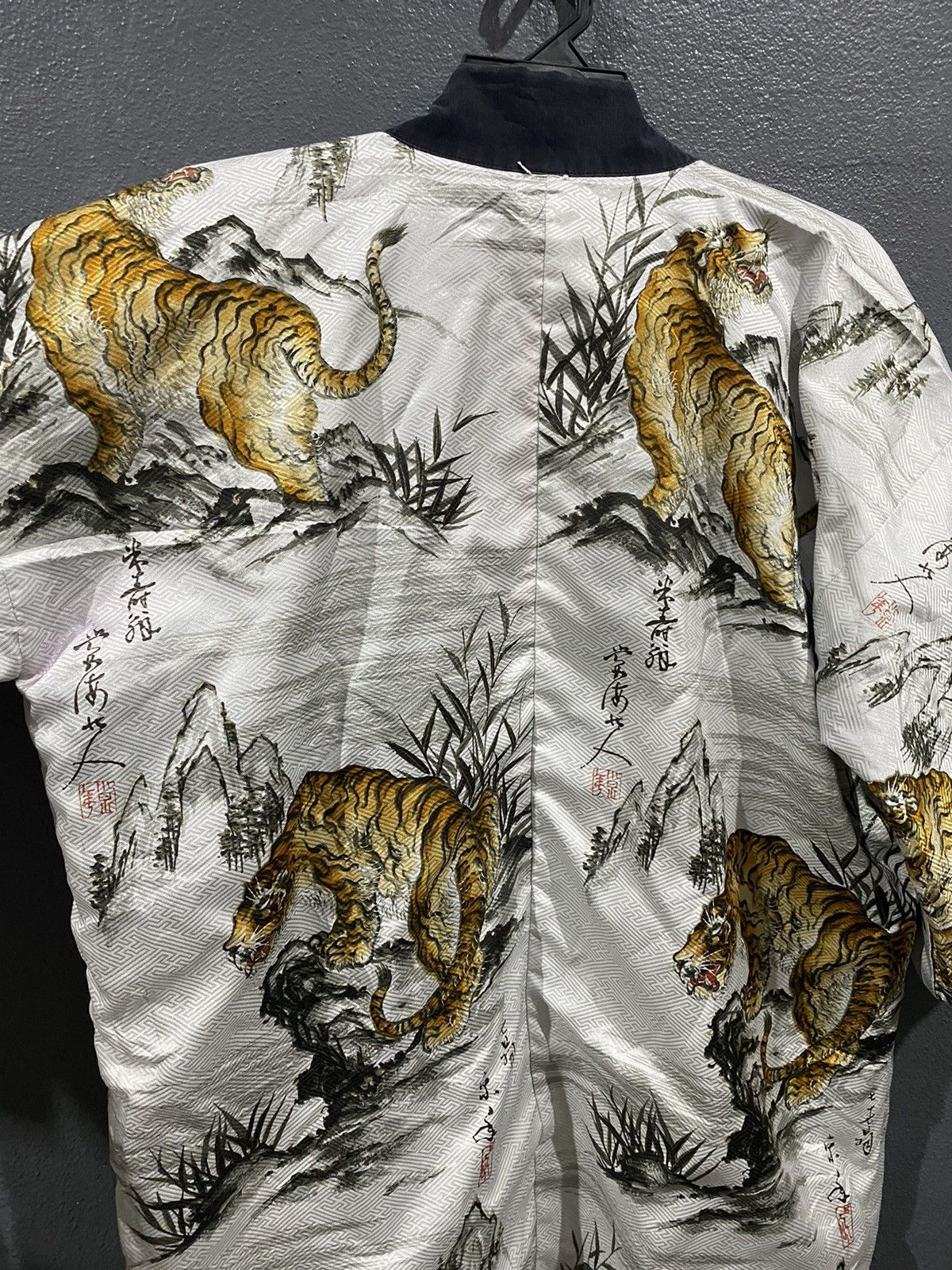 Other Vintage Dragon Motives Japanese Reversible Kimono Size US L / EU 52-54 / 3 - 5 Thumbnail