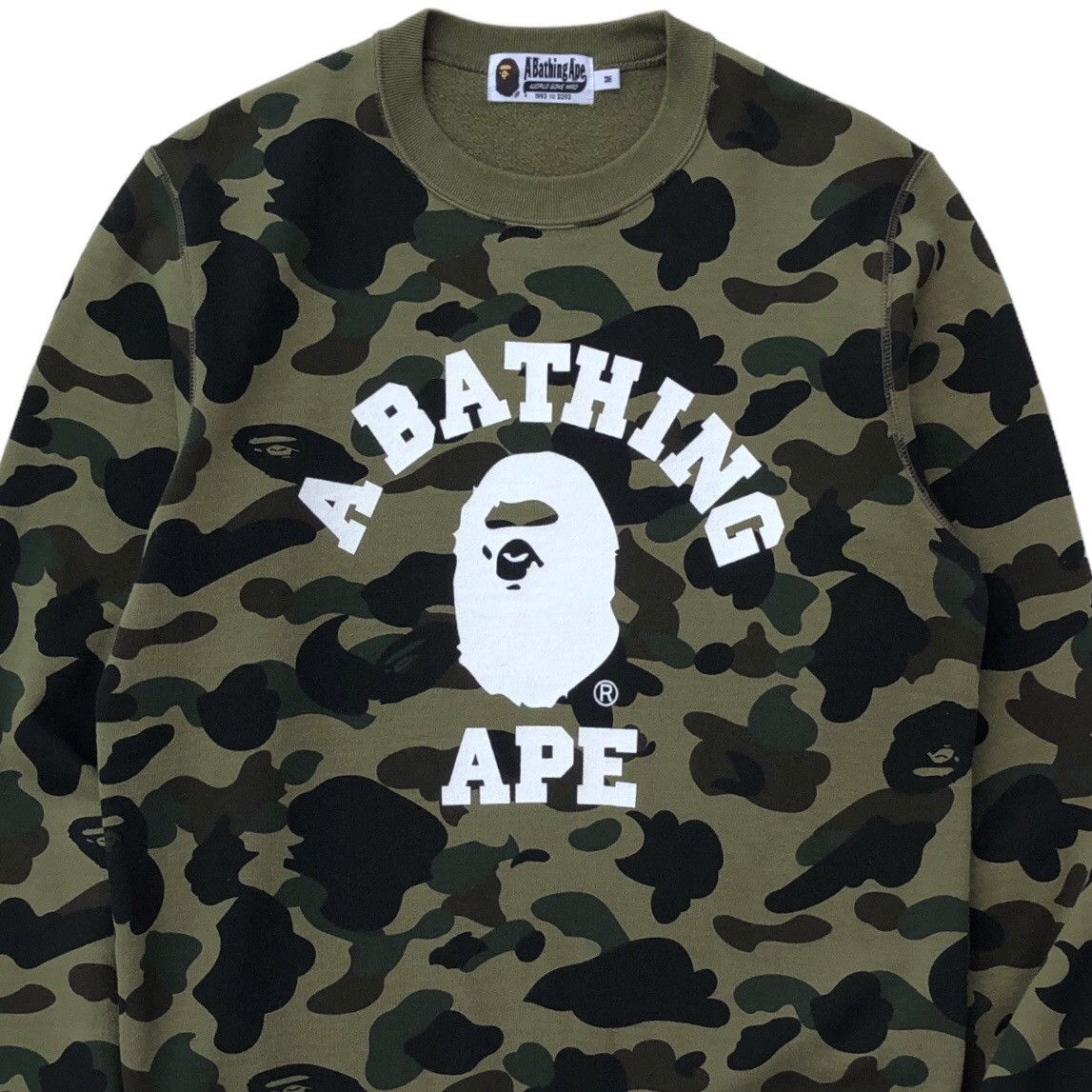 Bape 1st Camo College Crewneck Size US M / EU 48-50 / 2 - 4 Thumbnail