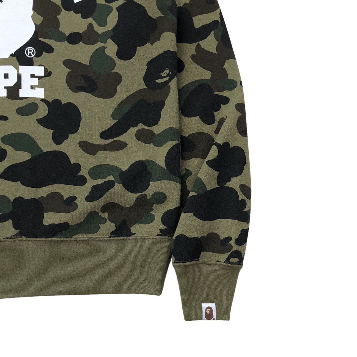 Bape 1st Camo College Crewneck Size US M / EU 48-50 / 2 - 10 Thumbnail
