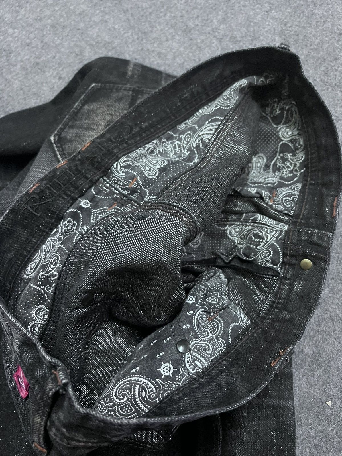 Japanese Brand × Vintage FIRE BLACK FADED DISTRESSED DENIM PANT Size US 32 / EU 48 - 9 Thumbnail