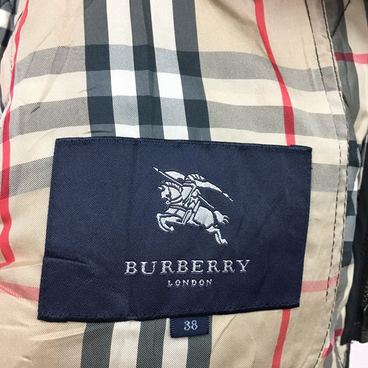 Burberry Burberry Quilted Nova Check Jacket Size L / US 10 / IT 46 - 9 Thumbnail