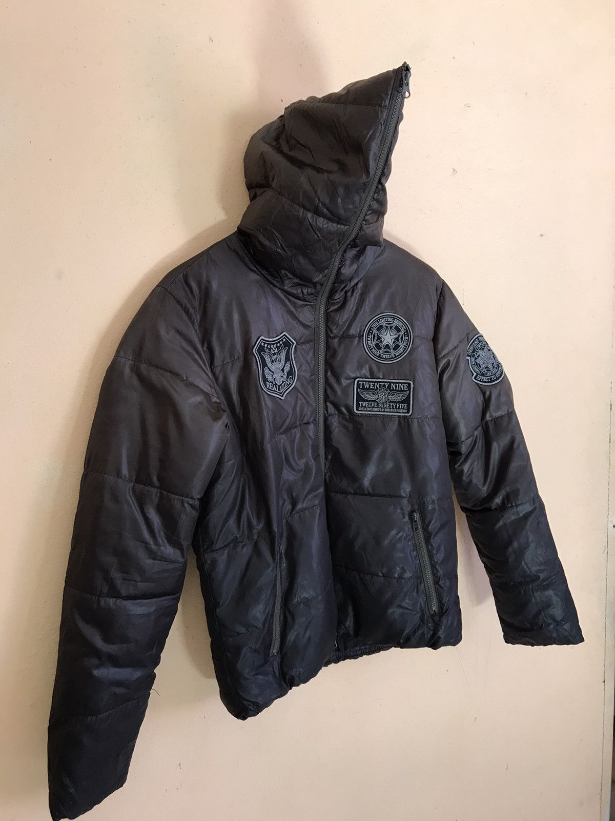 Japanese Brand × Vintage SHARK HOODIE DOWN JACKET Size US M / EU 48-50 / 2 - 4 Thumbnail
