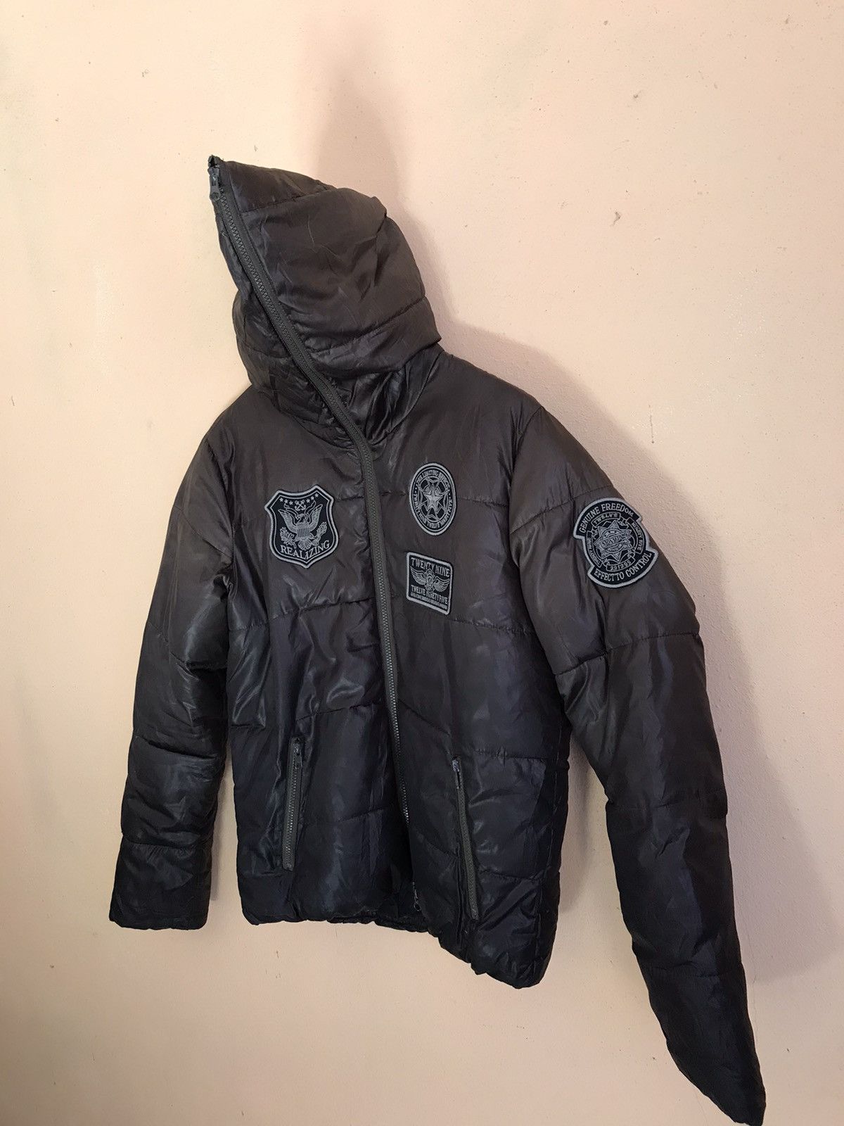 Japanese Brand × Vintage SHARK HOODIE DOWN JACKET Size US M / EU 48-50 / 2 - 2 Thumbnail
