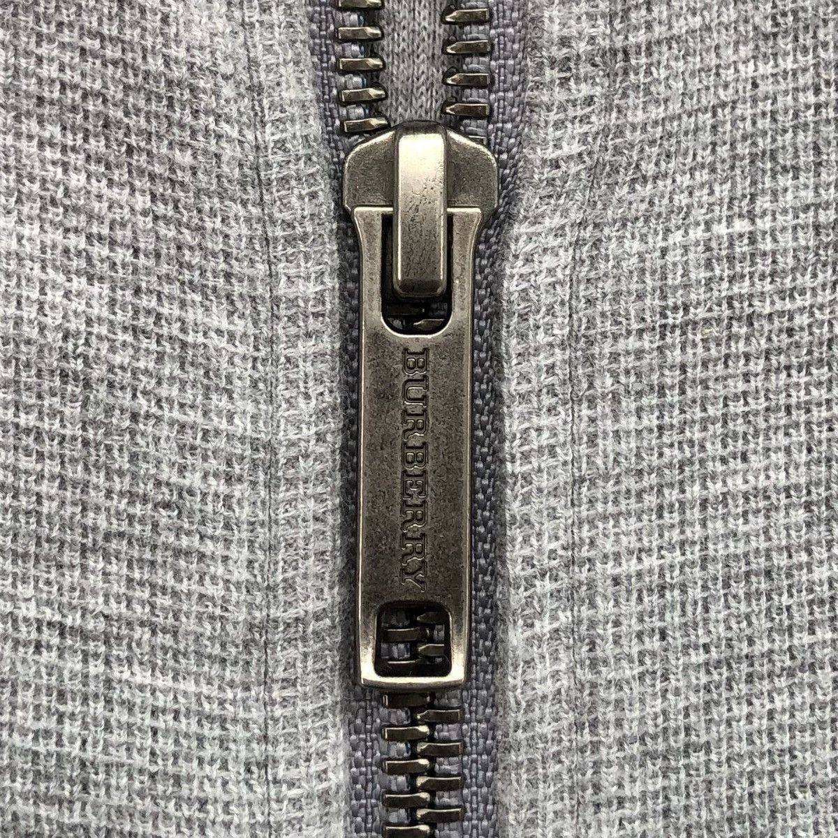 Burberry Authentic Burberry London Mens Light Jacket/Sweater Size US L / EU 52-54 / 3 - 9 Thumbnail