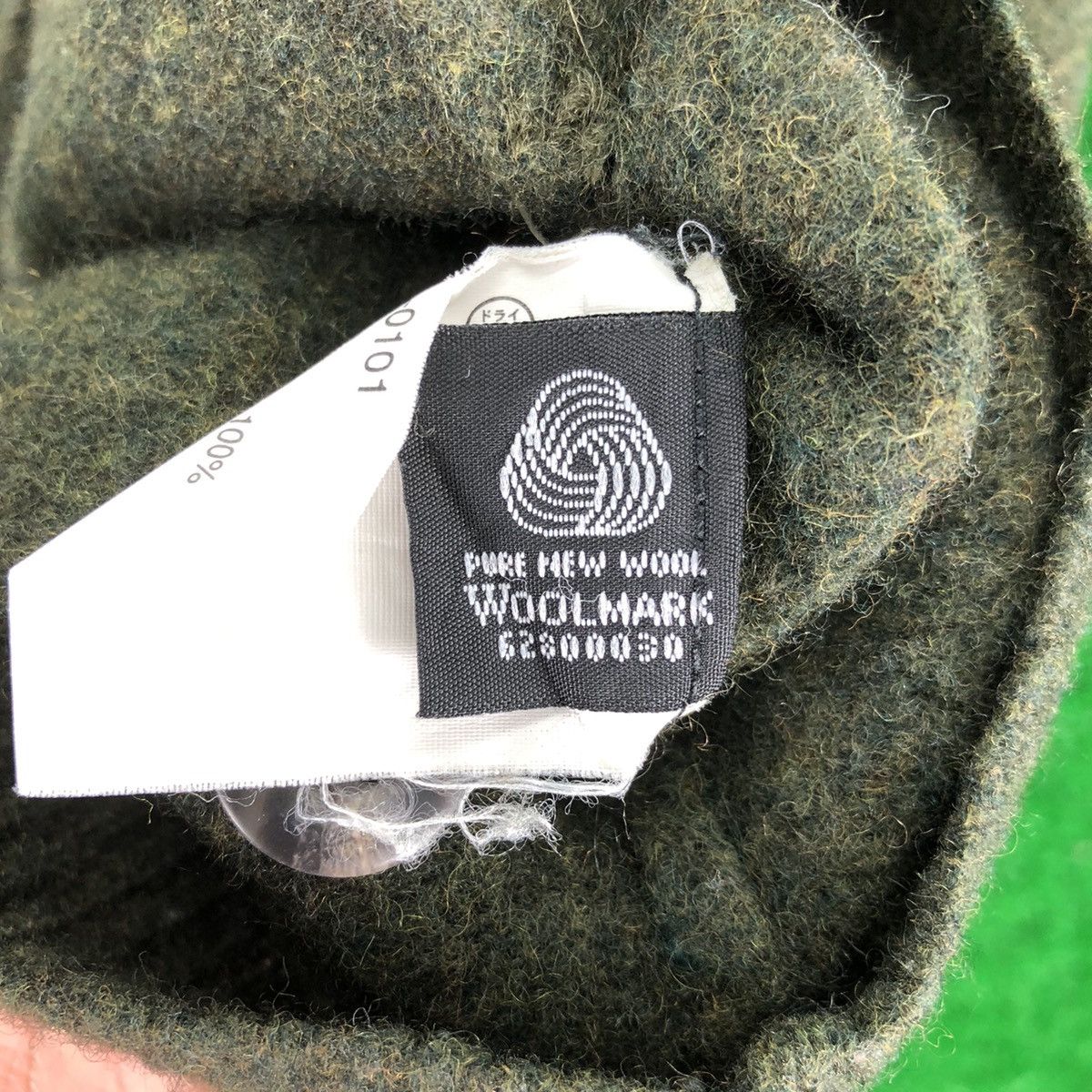 Uniqlo Vintage 90's Uniqlo Wool Cardigan Button up Size XXS / US 00 / IT 34 - 12 Thumbnail