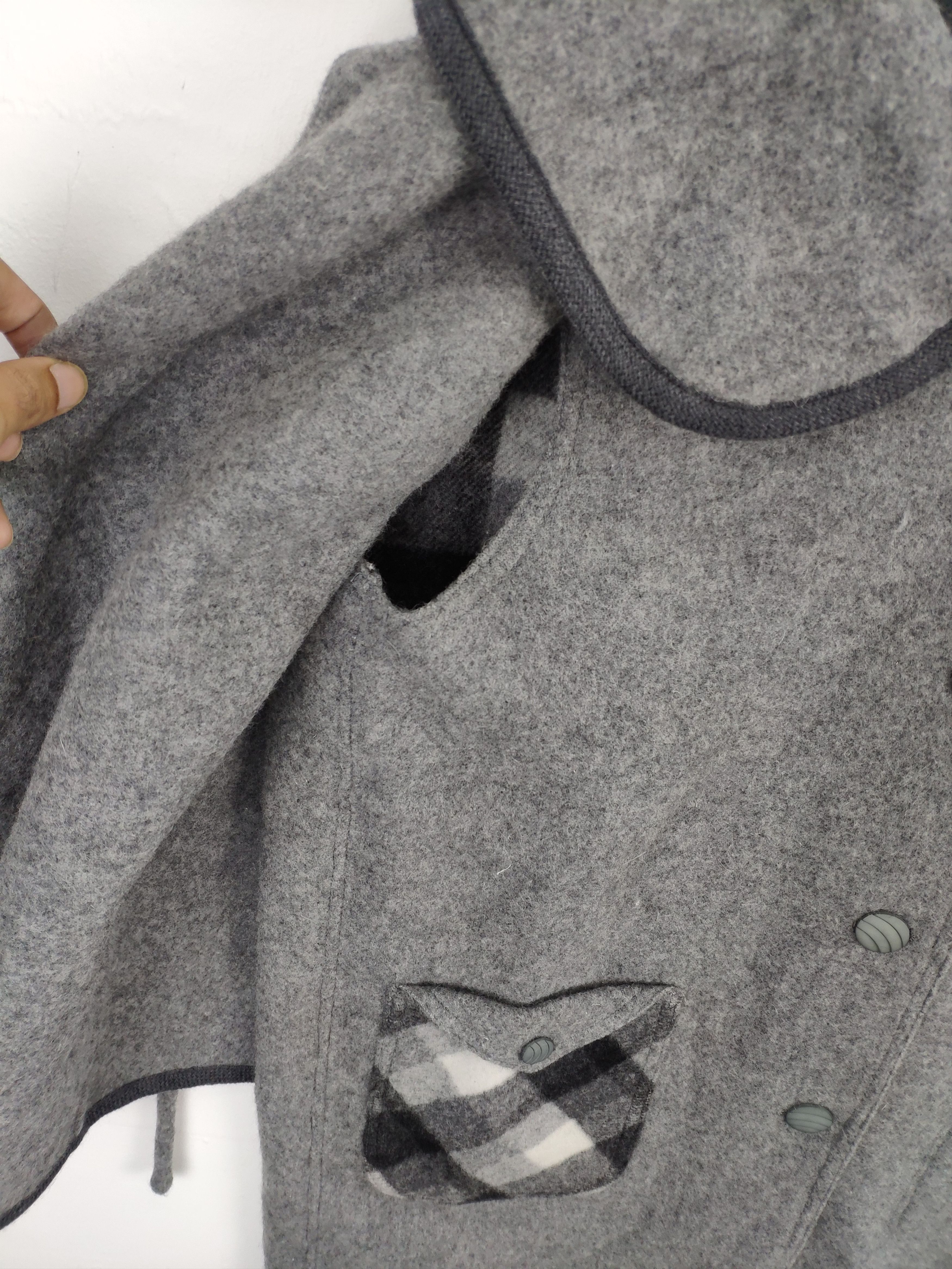Japanese Brand Rare Design Wool Cardigan Reversible Poncho Style Size L / US 10 / IT 46 - 8 Thumbnail