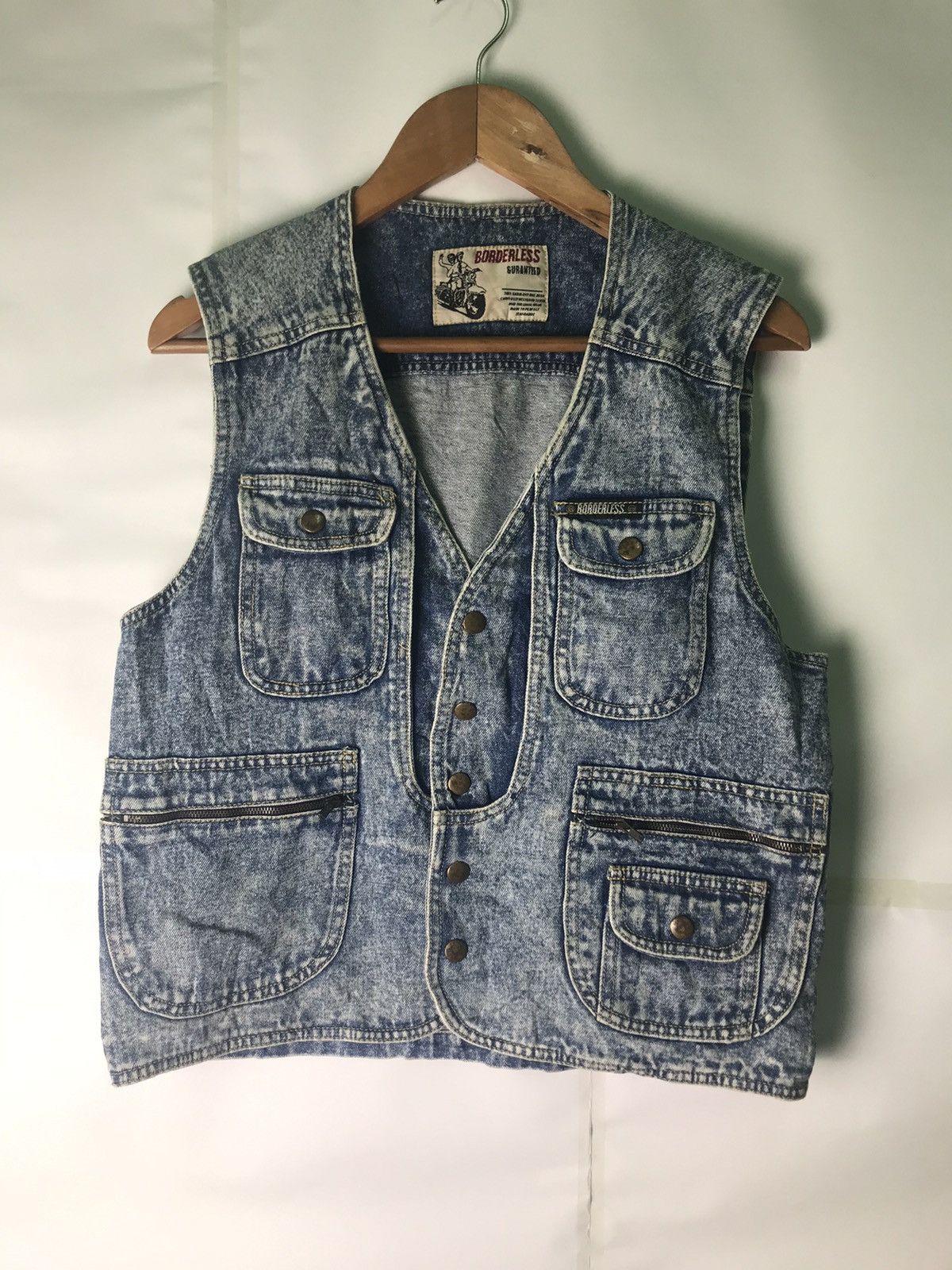 vest borderless very rare