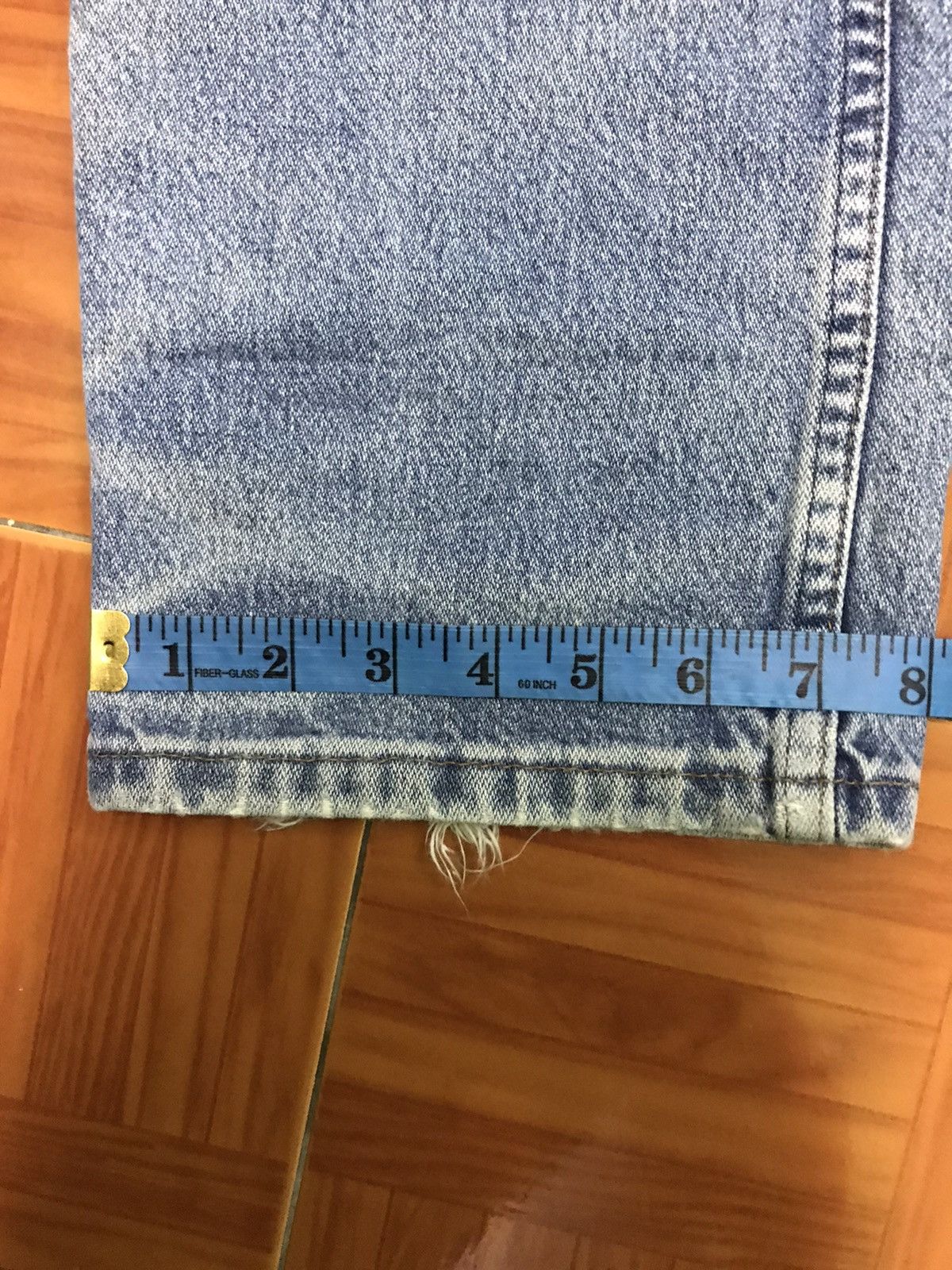 Wrangler “Vintage Distressed Blue Jeans – Heavy Wear & Tear,l Size US 30 / EU 46 - 15 Thumbnail