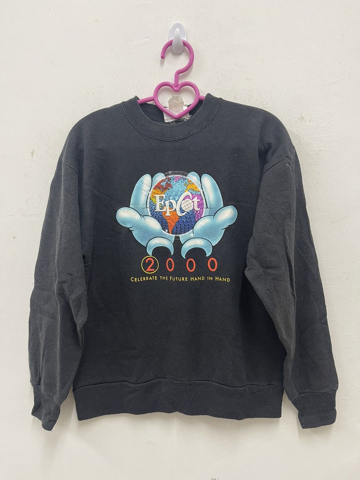 image of Vintage Walt Disney Epcot 2000 Sweatshirt in Black, Men's (Size Small)