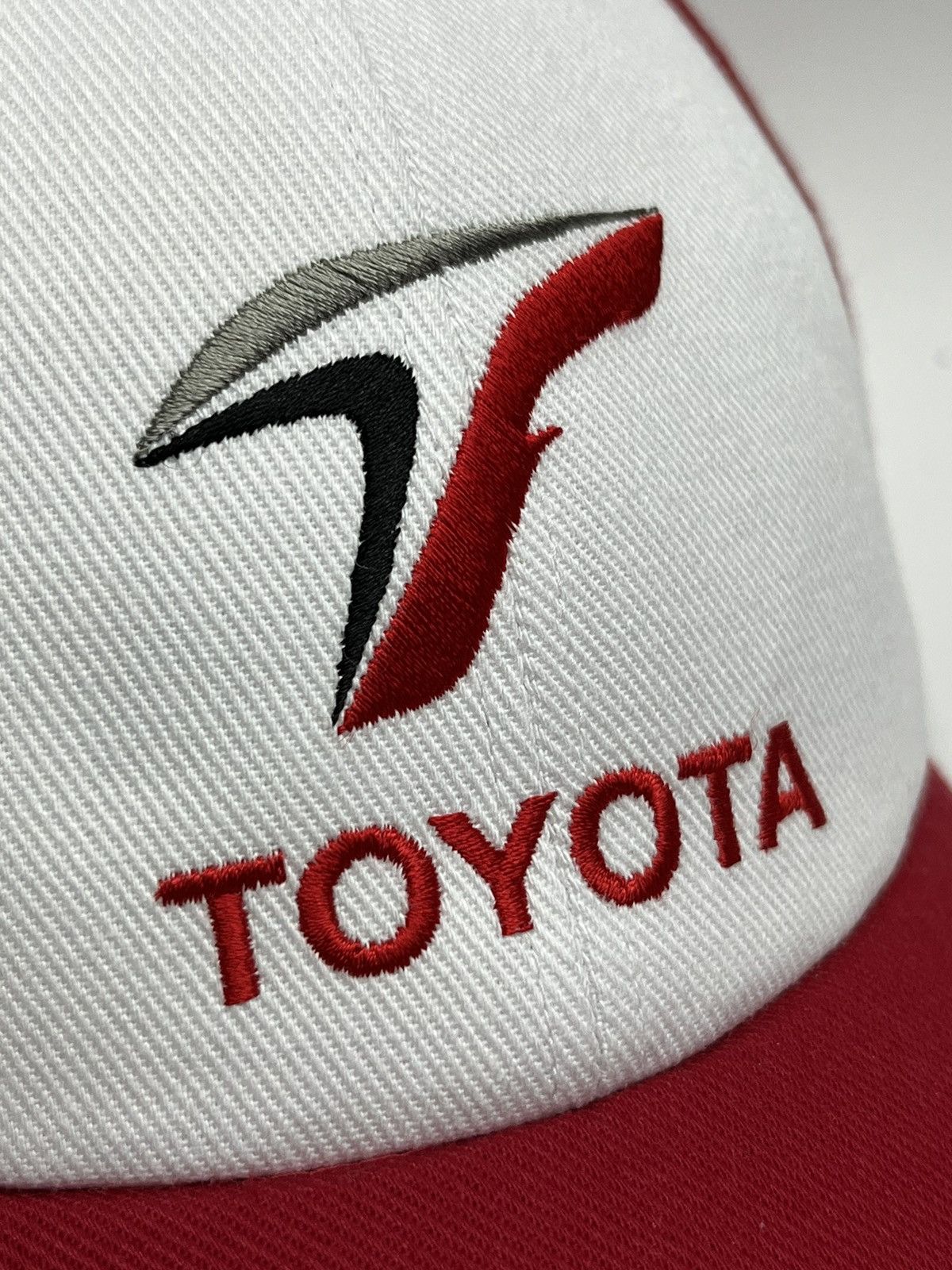 Formula 1 90’s TOYOTA F1 TEAM JAPAN Velcro Strapback Hat Made In Japan Size ONE SIZE - 10 Thumbnail