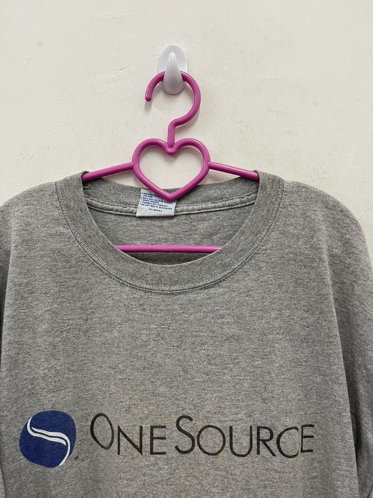 Vintage Rare Vintage ONE SOURCE Promo Tee Size US XL / EU 56 / 4 - 2 Thumbnail
