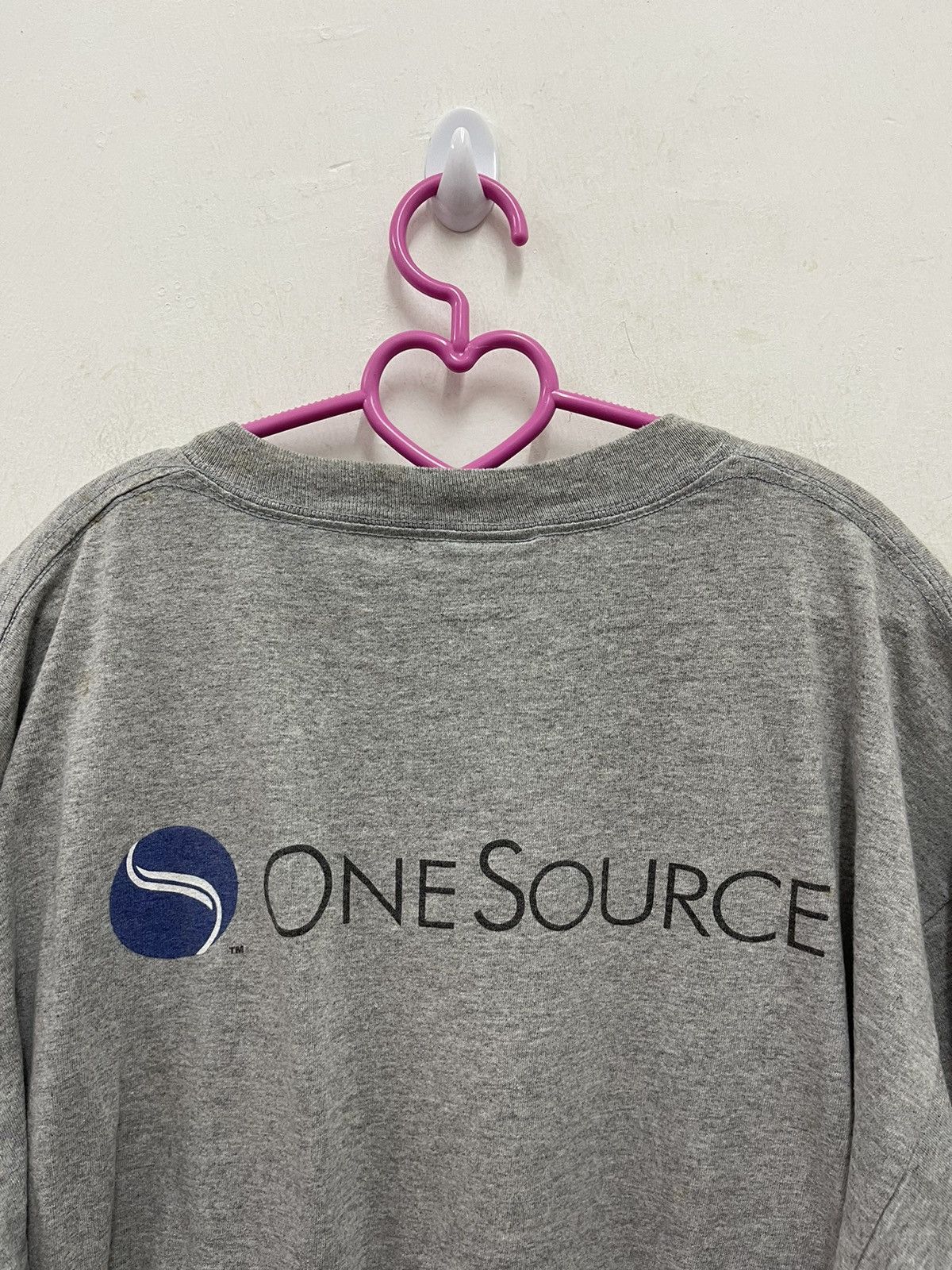 Vintage Rare Vintage ONE SOURCE Promo Tee Size US XL / EU 56 / 4 - 5 Thumbnail