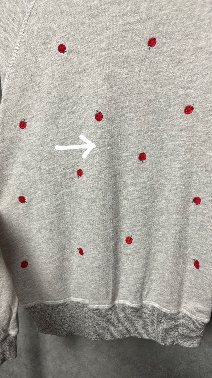 THE GREAT The Great Made in USA Apple Collage Crew Neck Grey Sweater Size M / US 6-8 / IT 42-44 - 15 Thumbnail